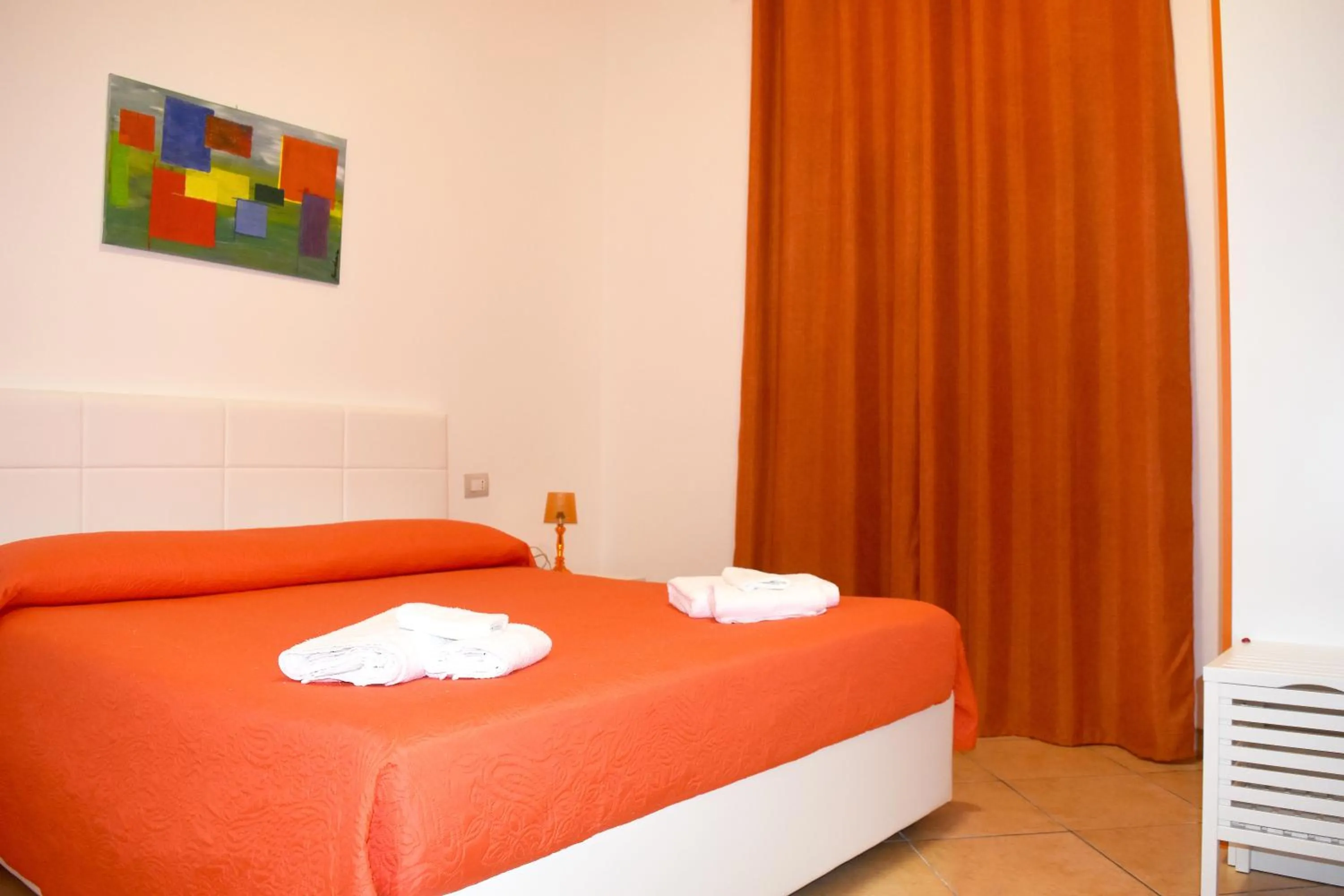 Photo of the whole room, Bed in Bed & Breakfast Domus Pepe Scalea