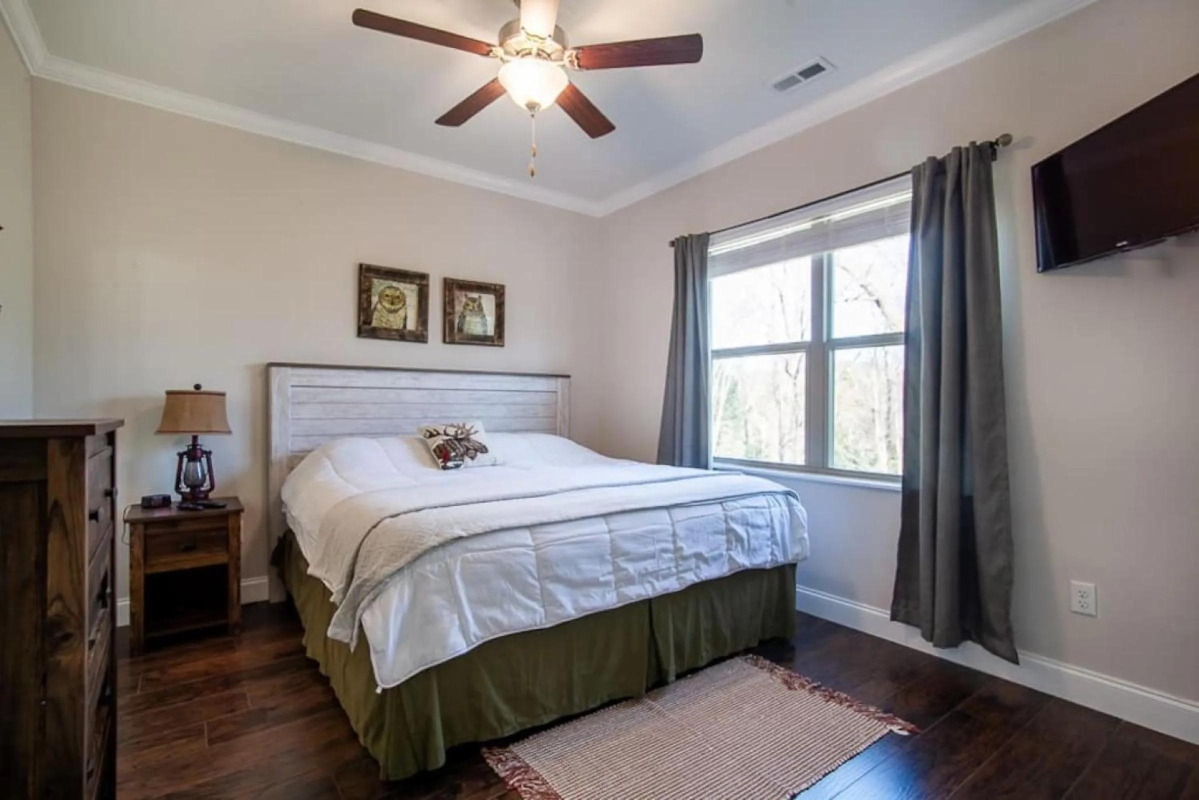 Bedroom, Bed in Cozy Cades Cove Condo with Community Pool