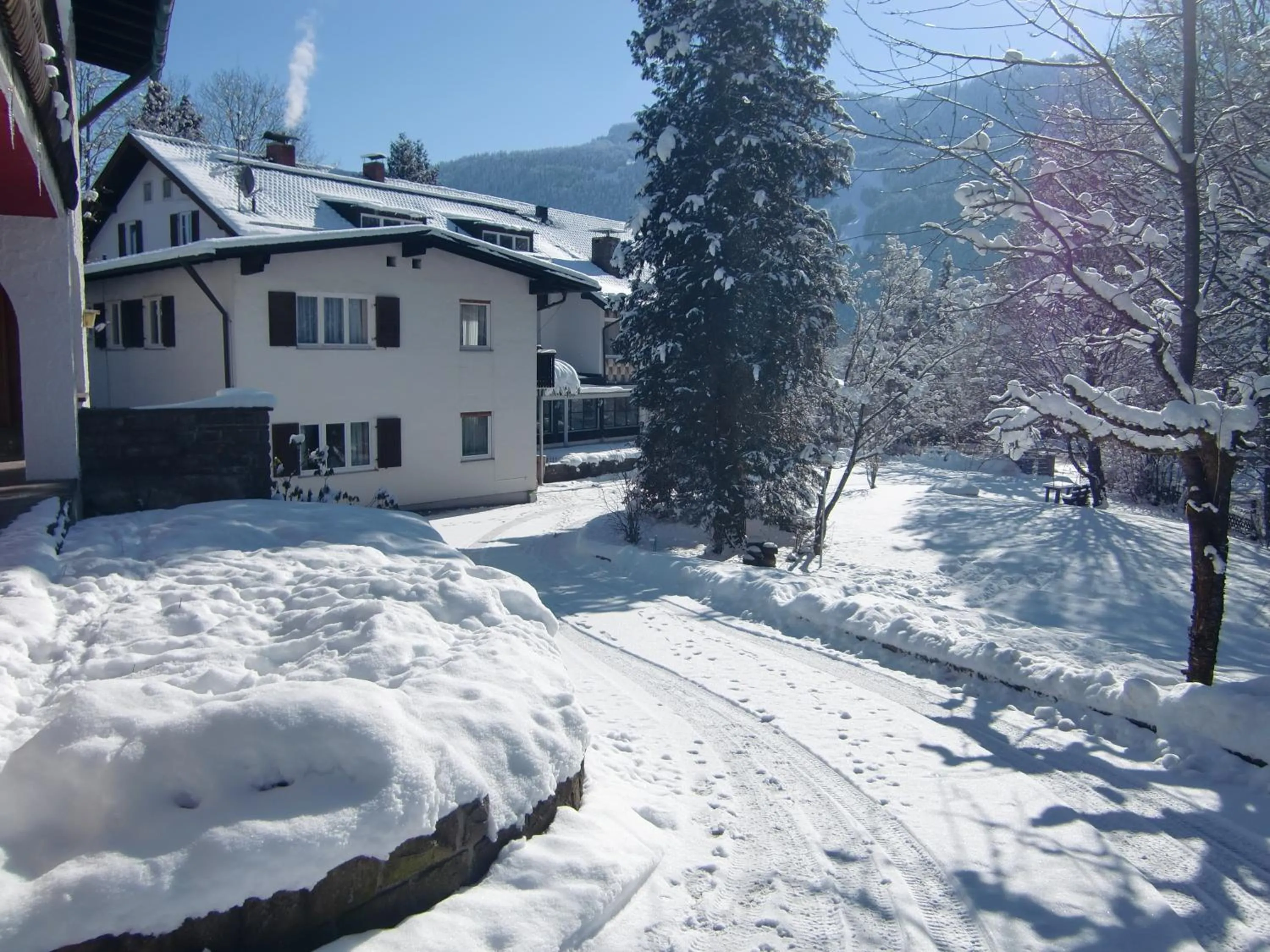 Facade/entrance in Grainauer Hof
