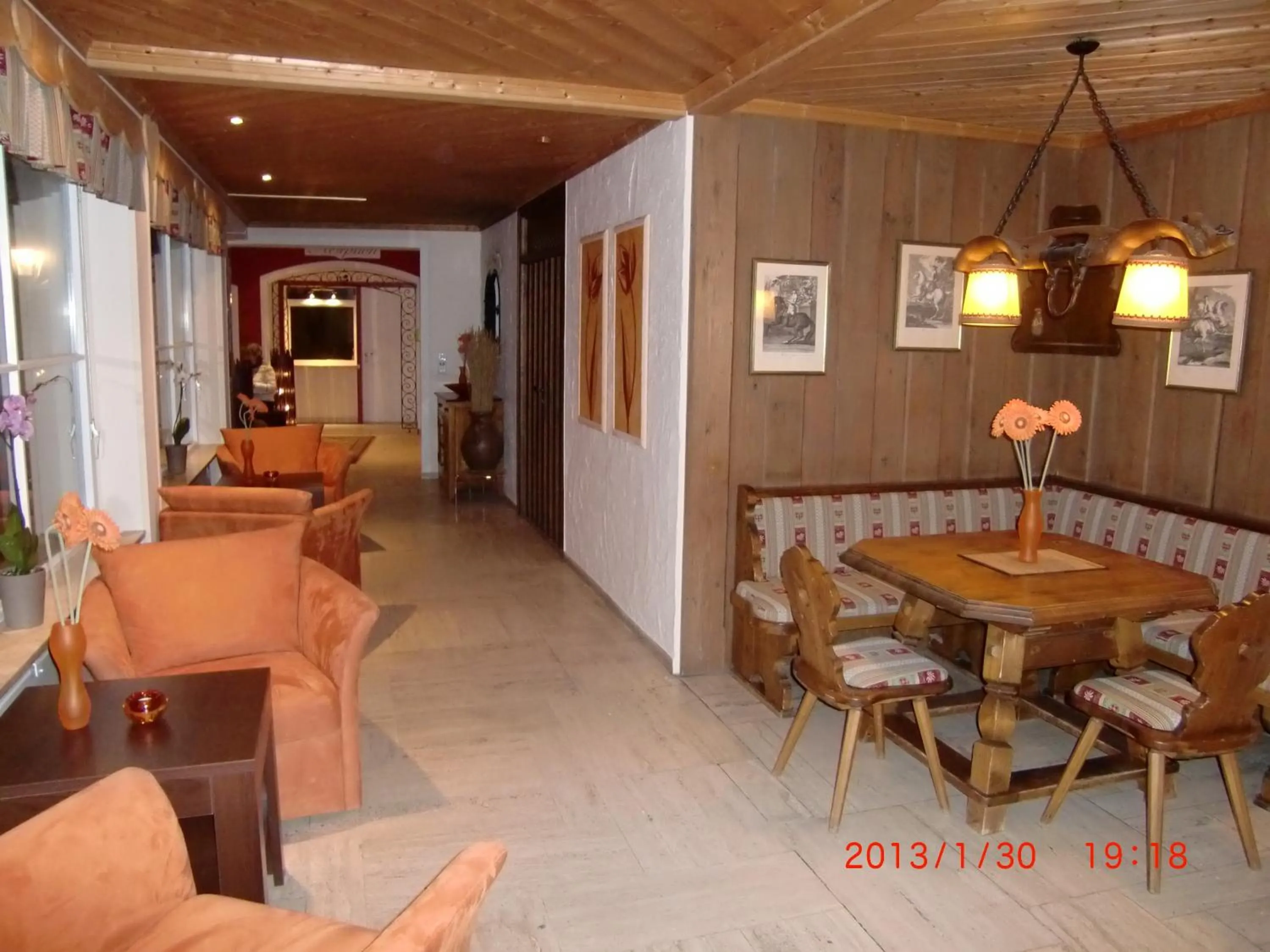 Lobby or reception in Grainauer Hof