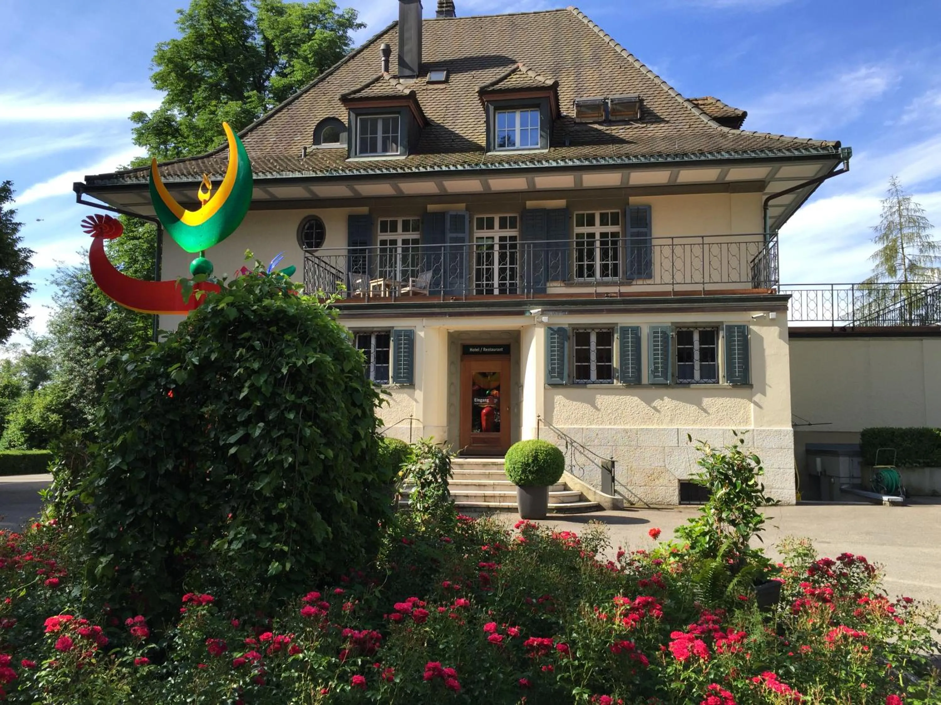 Facade/entrance in Parkforum Wylihof