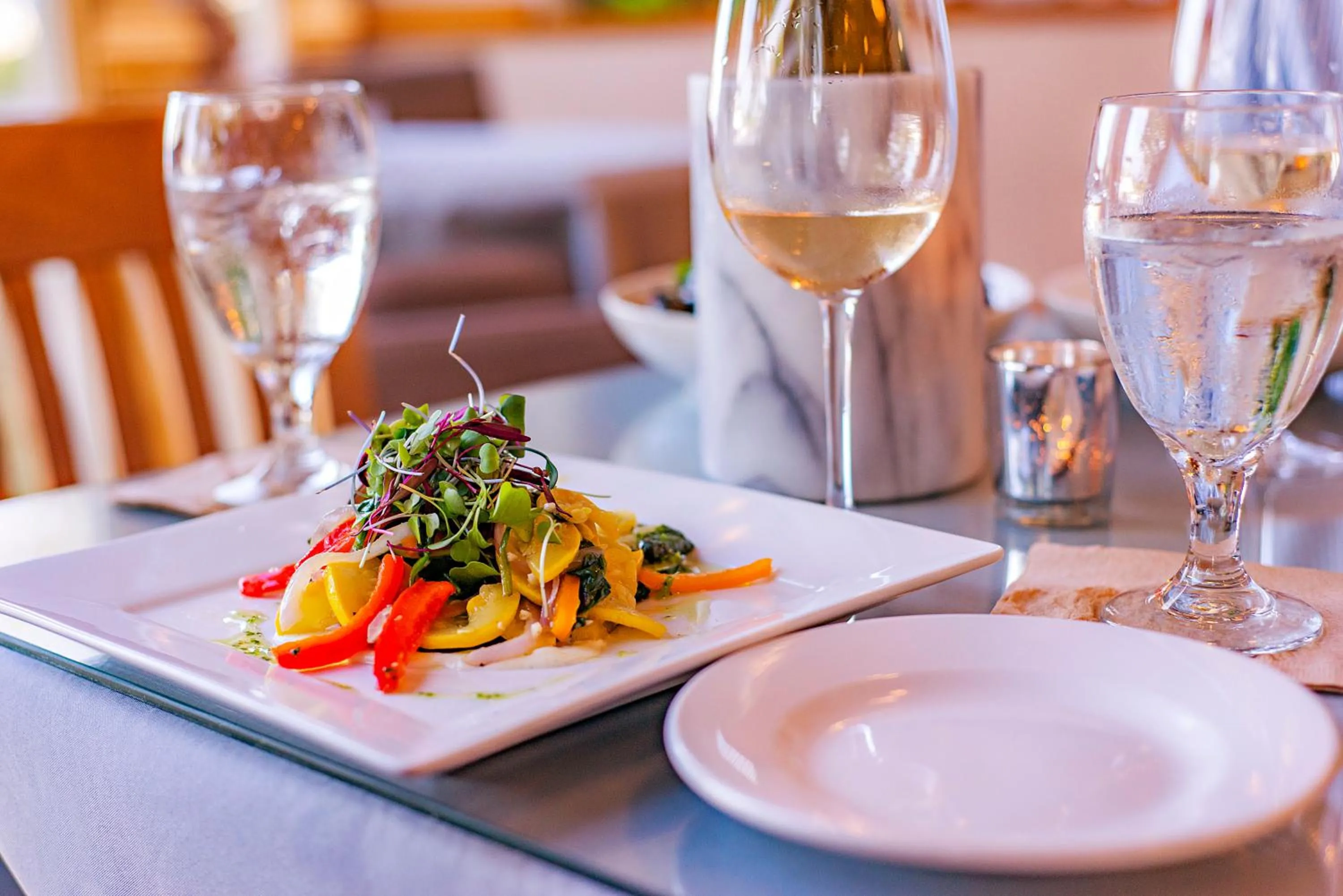 Restaurant/places to eat in The Tranquil House Inn