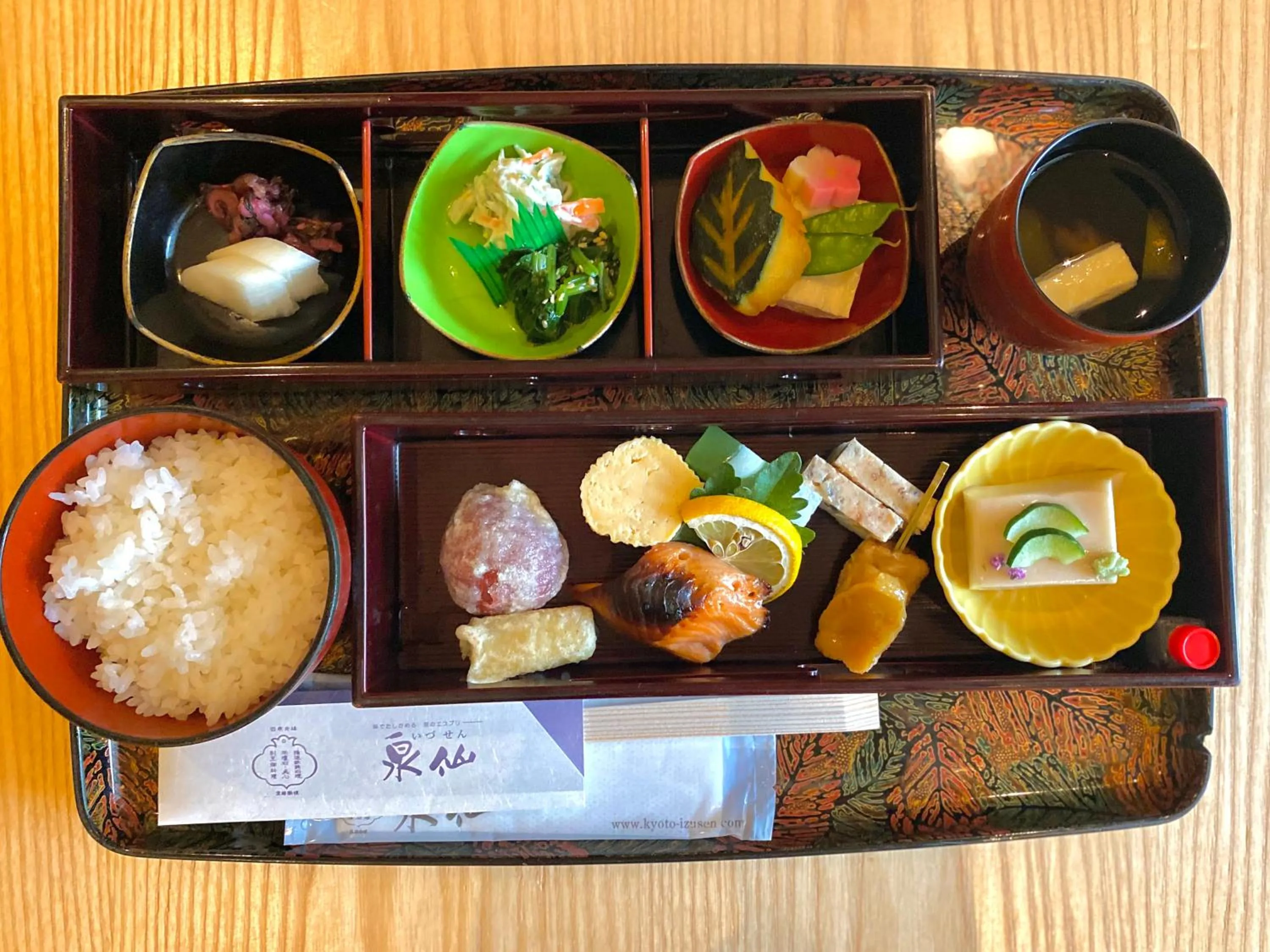 Food in CAMPTON Higashiyama Roku