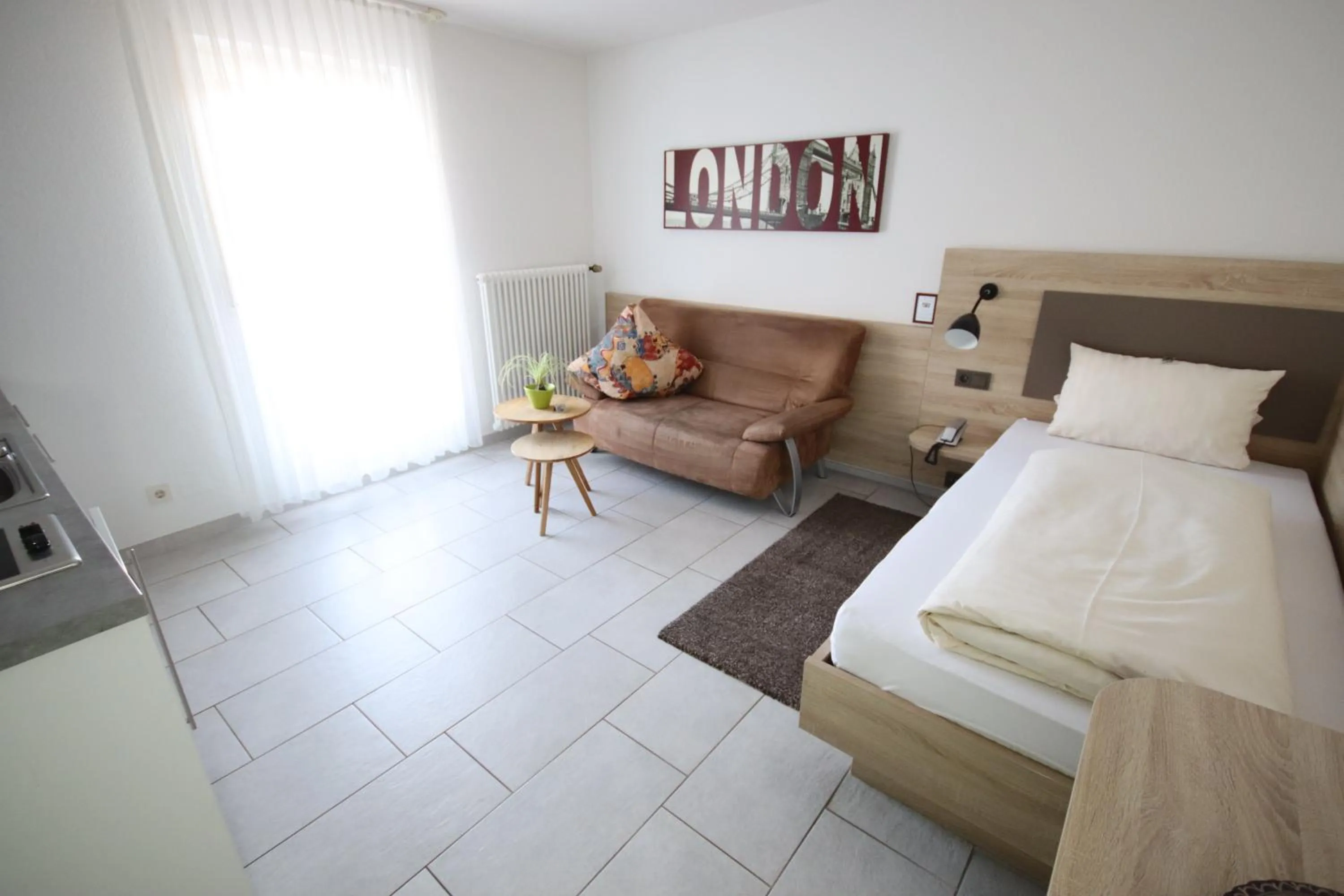 Bed in Appartements Biedermeier