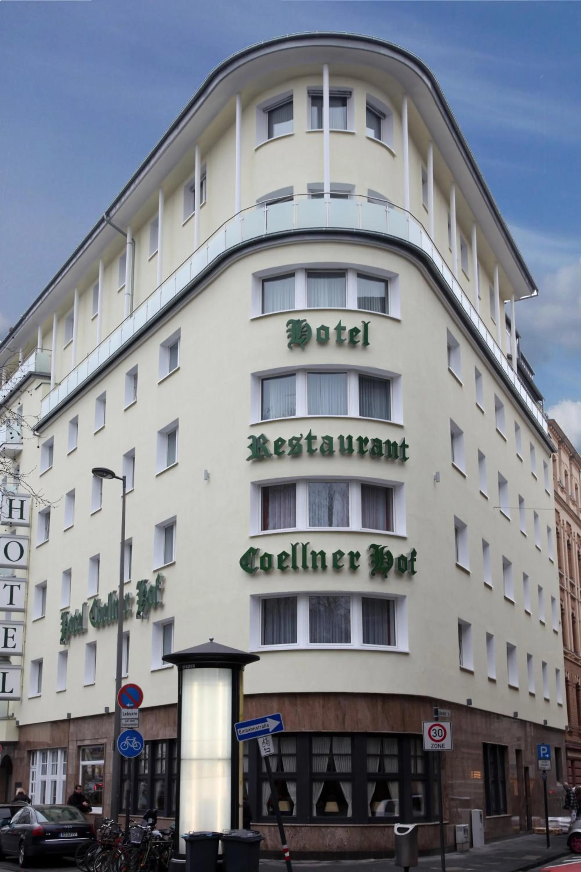Property building in Hotel Coellner Hof