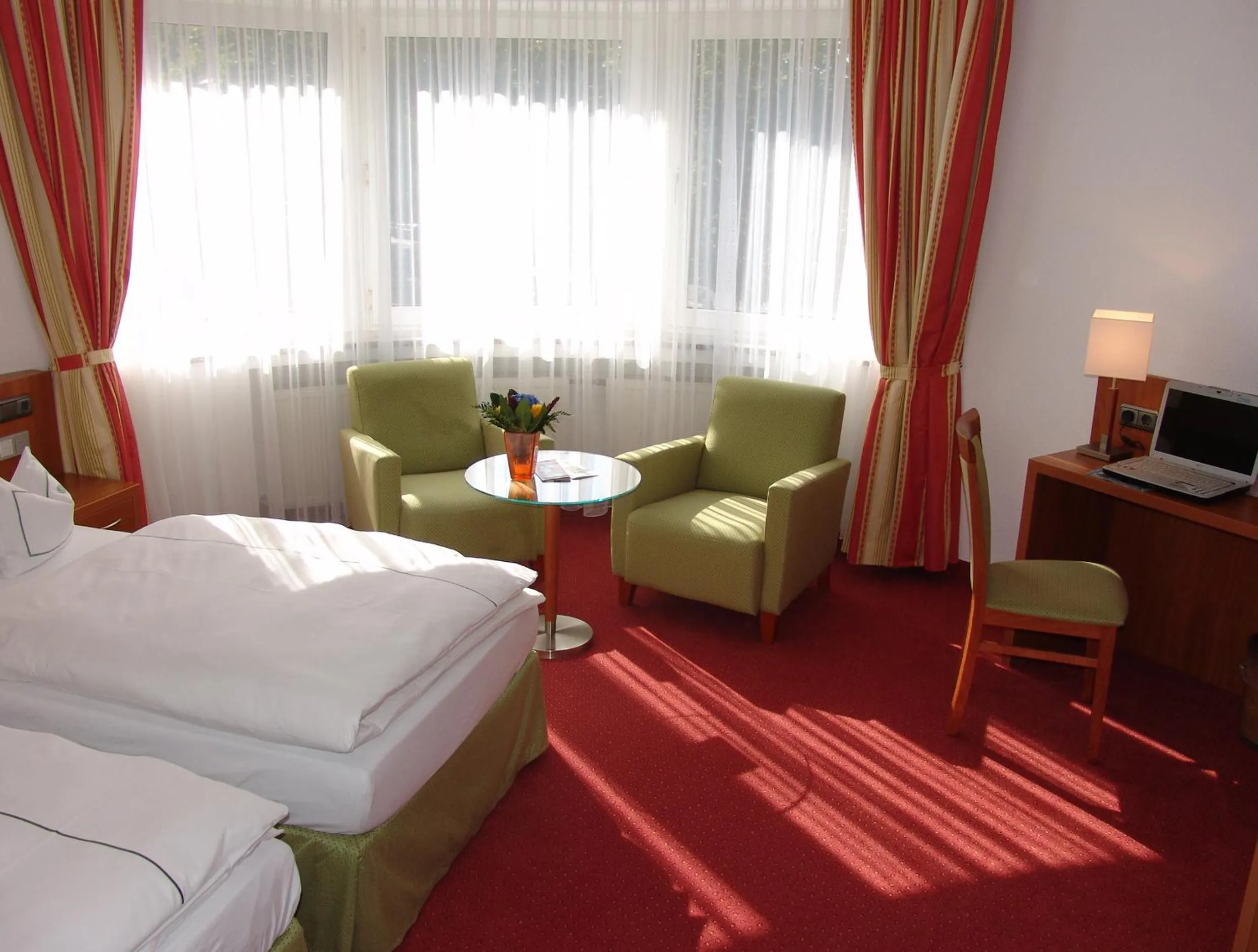 Photo of the whole room, Bed in Hotel Coellner Hof
