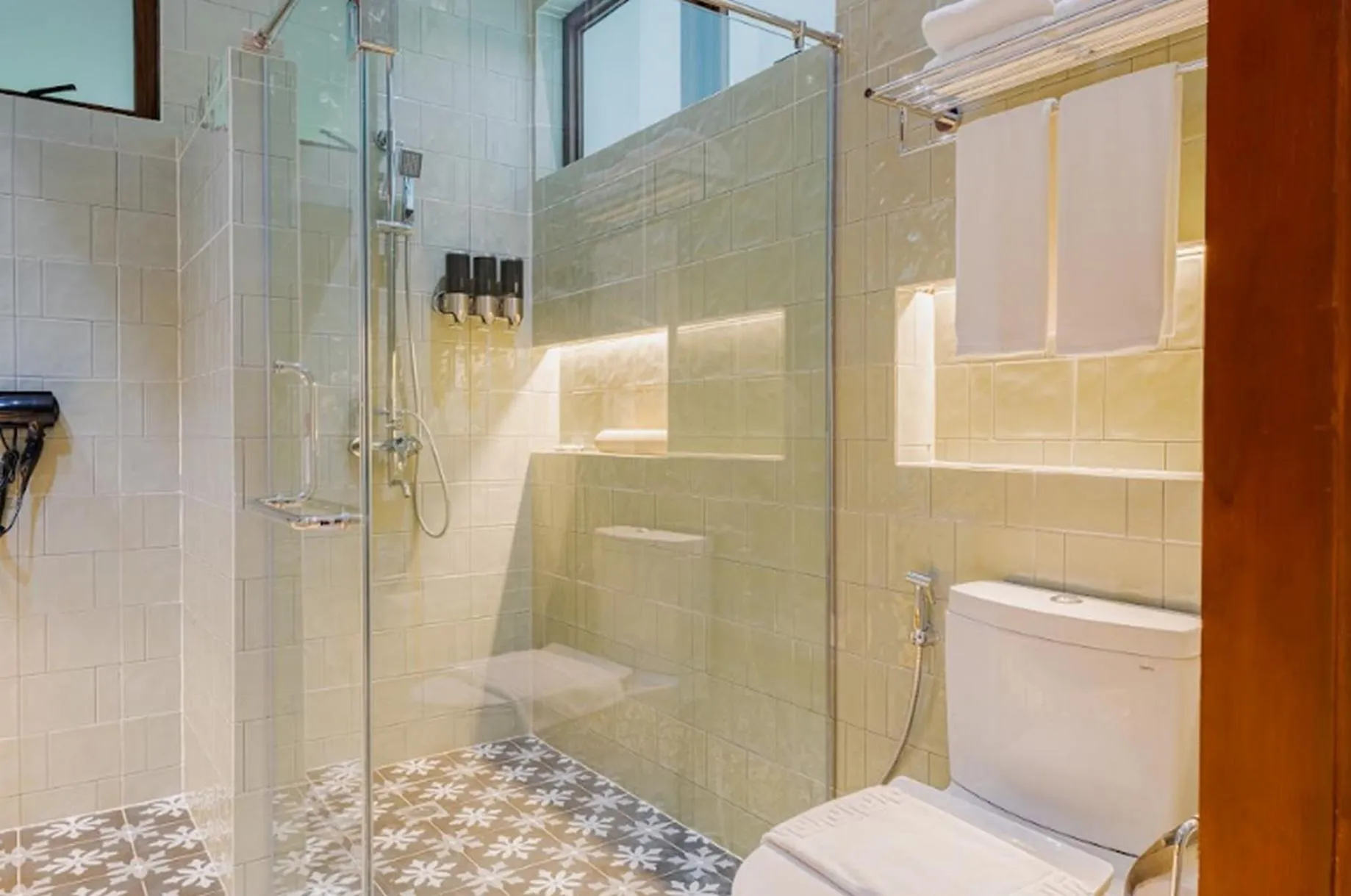 Bathroom in Damires Hills Farm and Spa Resort