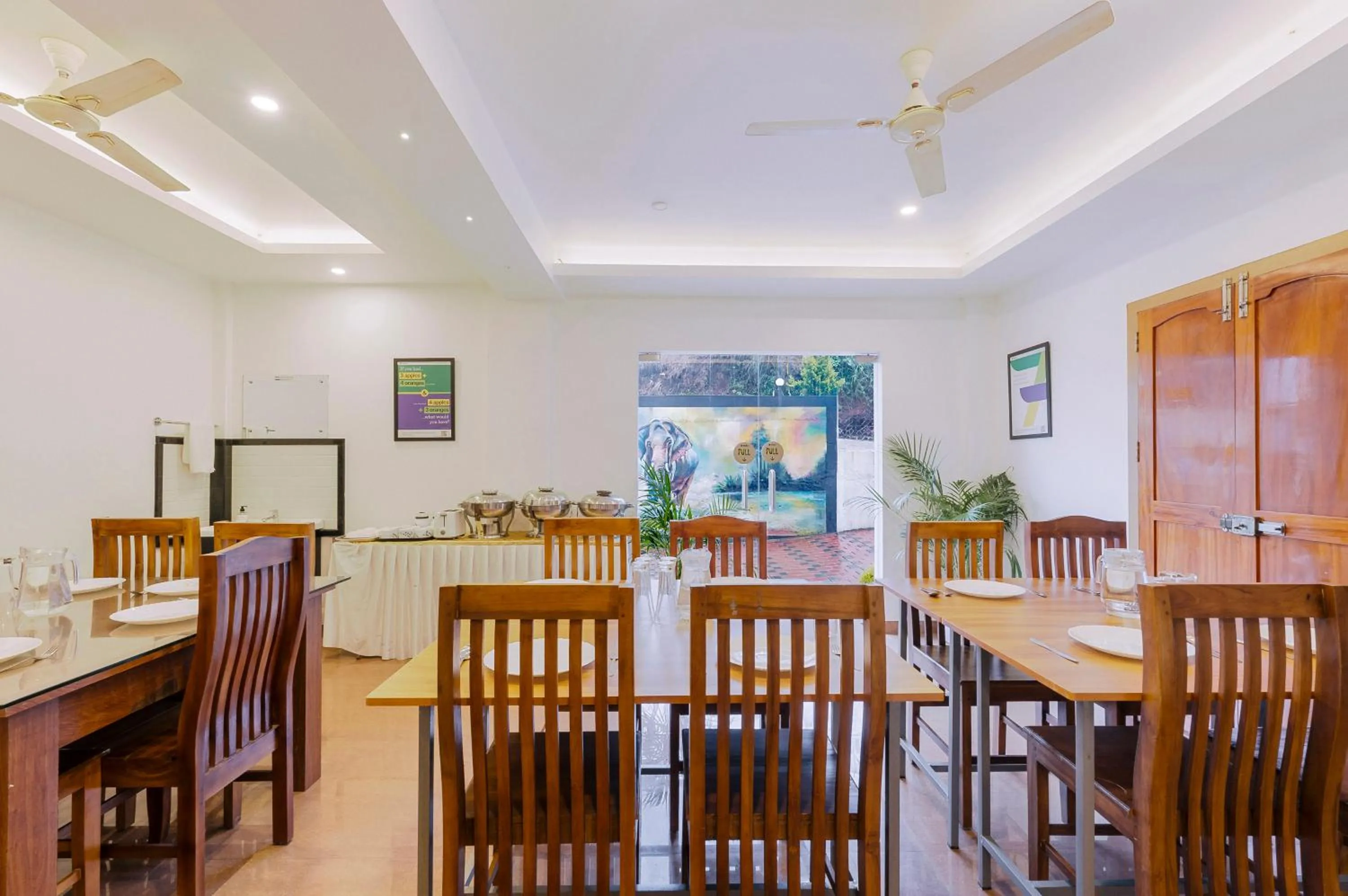 Dining area in Treebo Wanderlust Residency With Mountain View