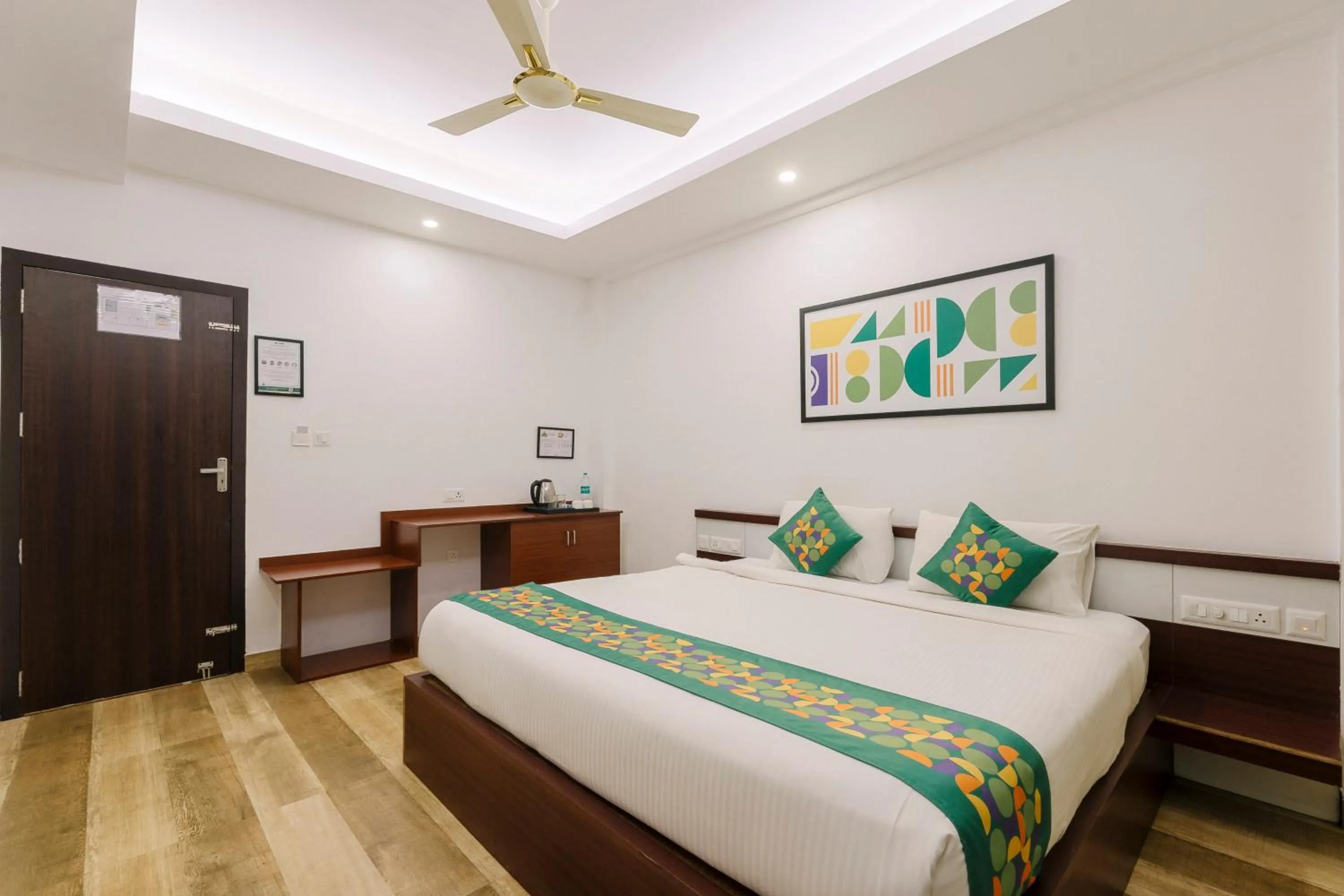 Bedroom, Bed in Treebo Wanderlust Residency With Mountain View