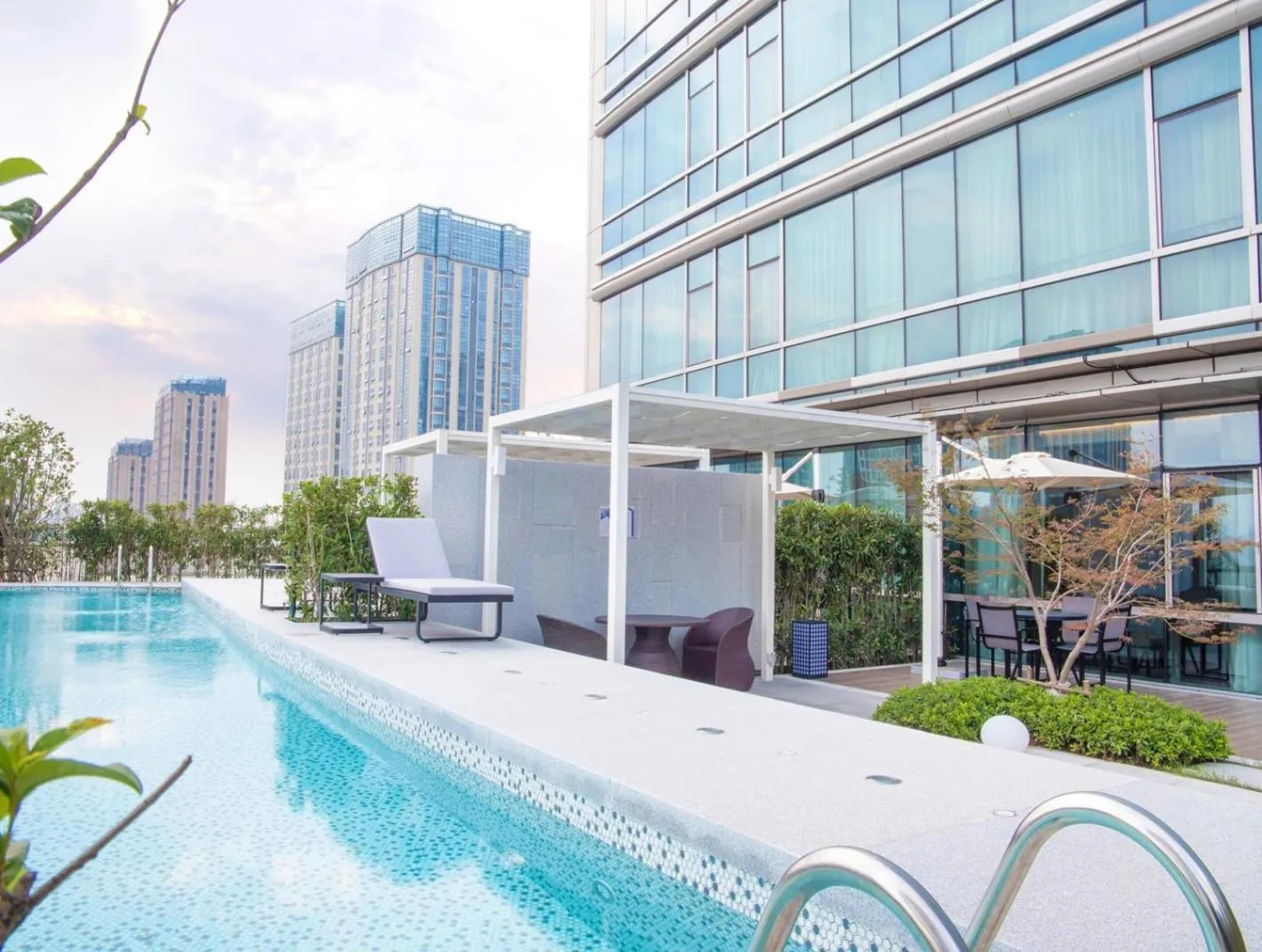 Pool view in Hyatt Regency Shanghai Songjiang