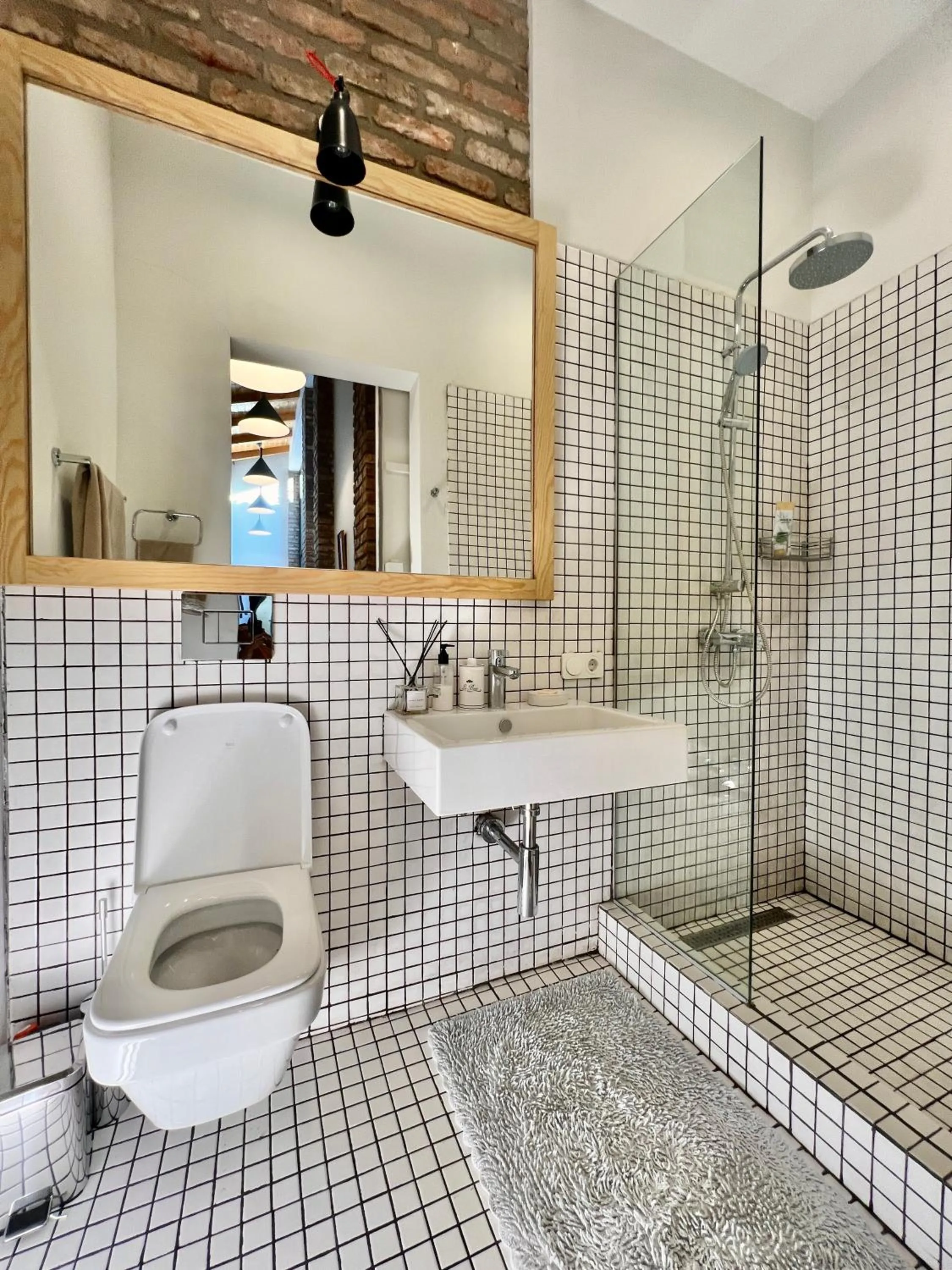 Bathroom in Chateau Artwine