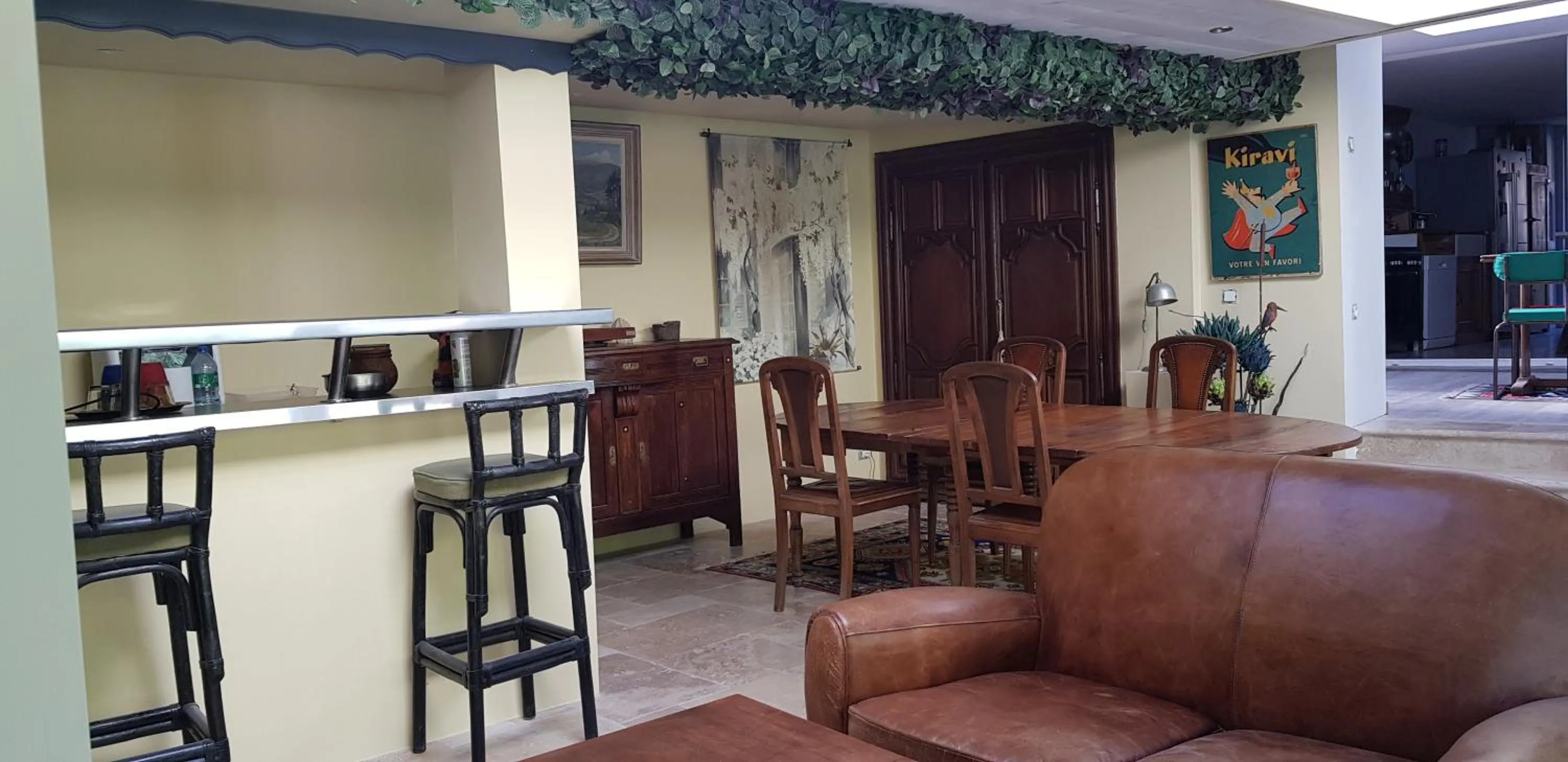 Restaurant/places to eat in Le Riolet