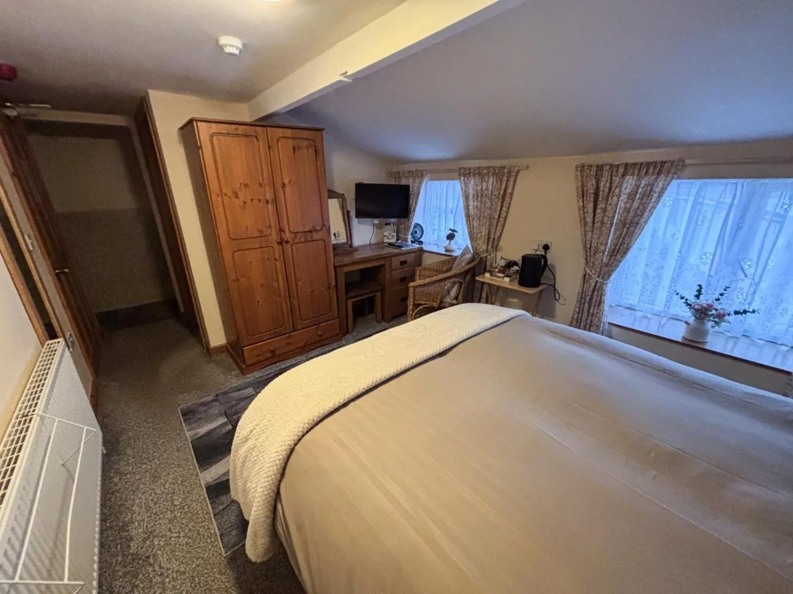 Bed in Crab pot cottage