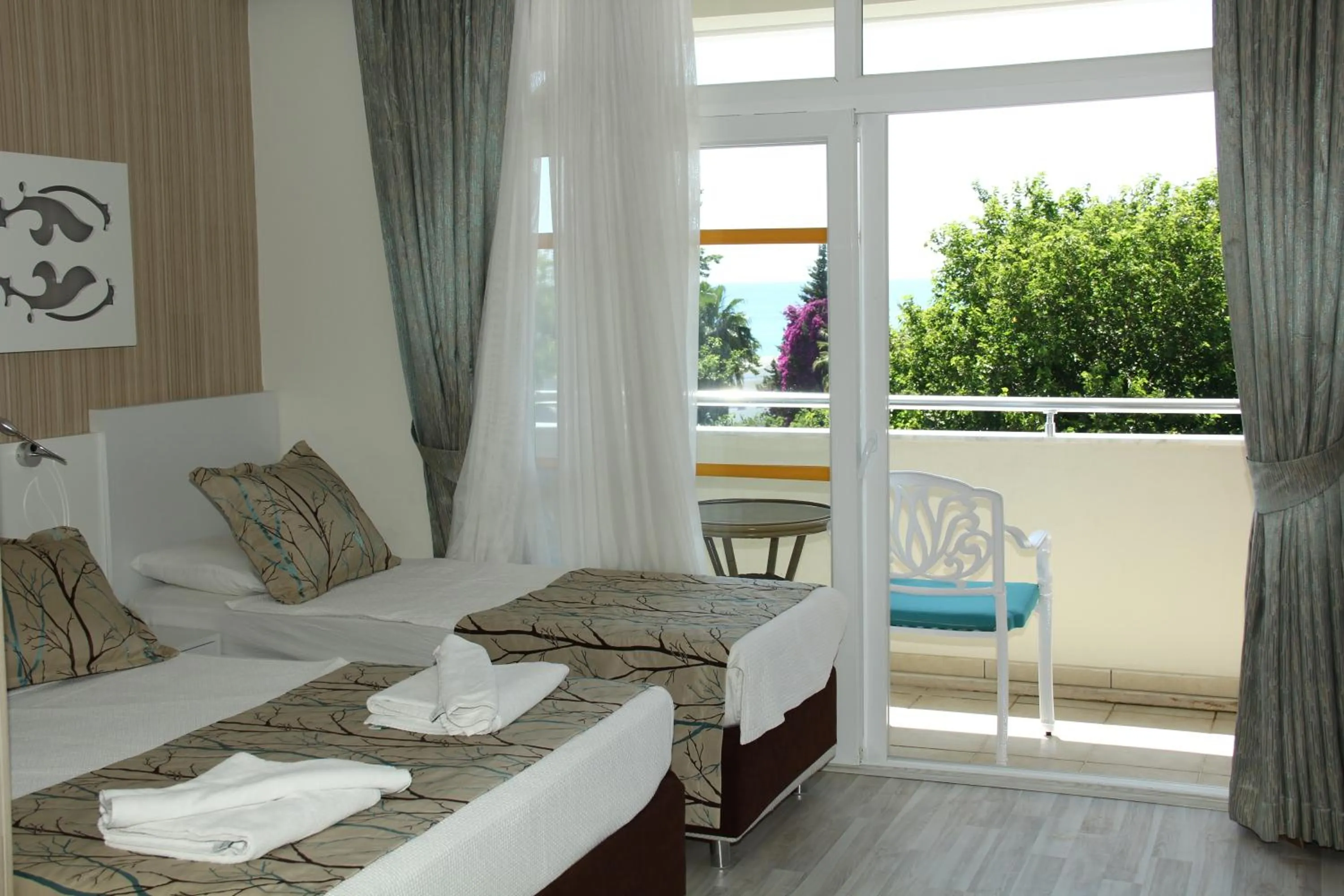 Bedroom in Side Miami Beach Hotel