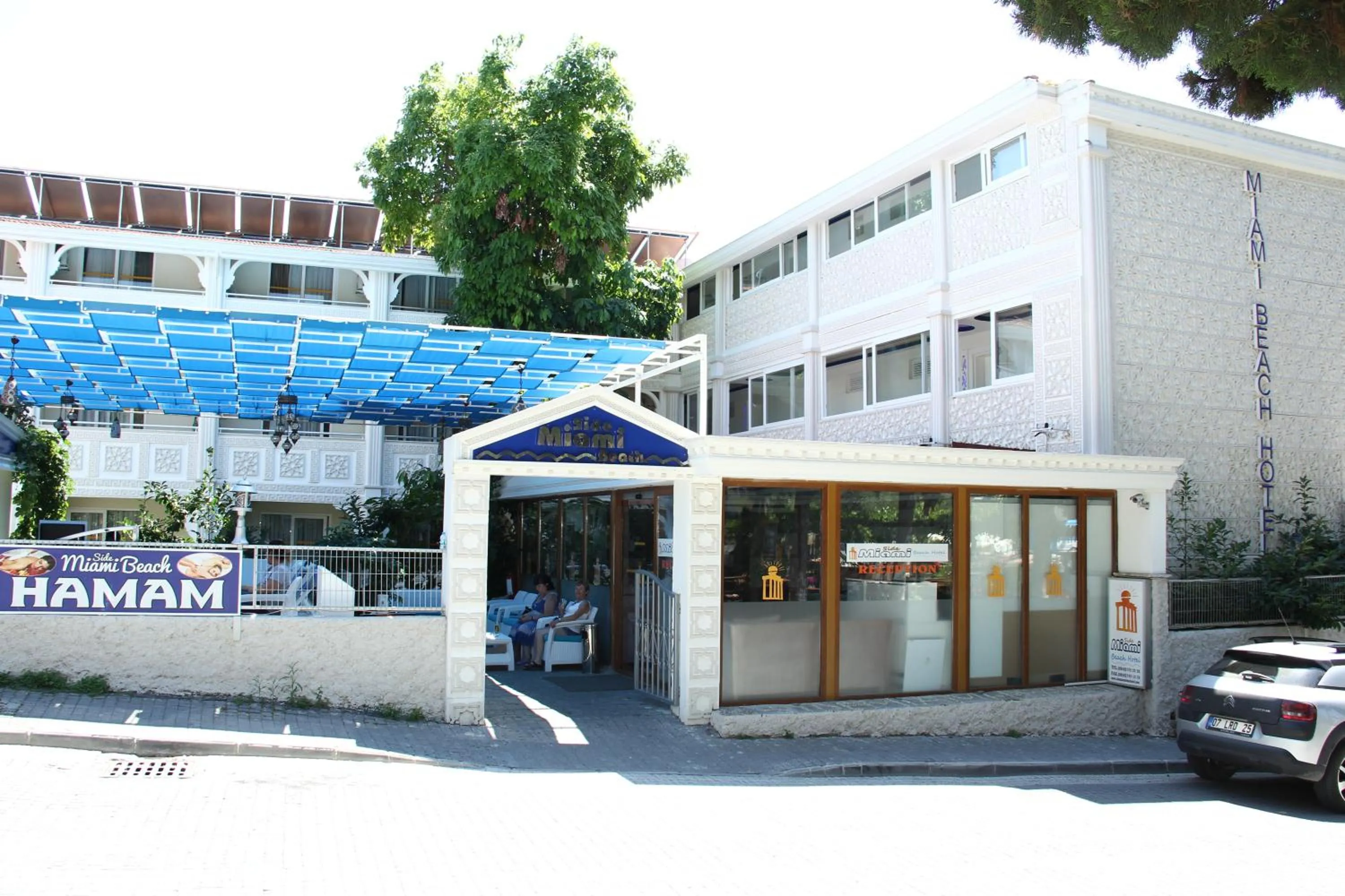 Property building in Side Miami Beach Hotel