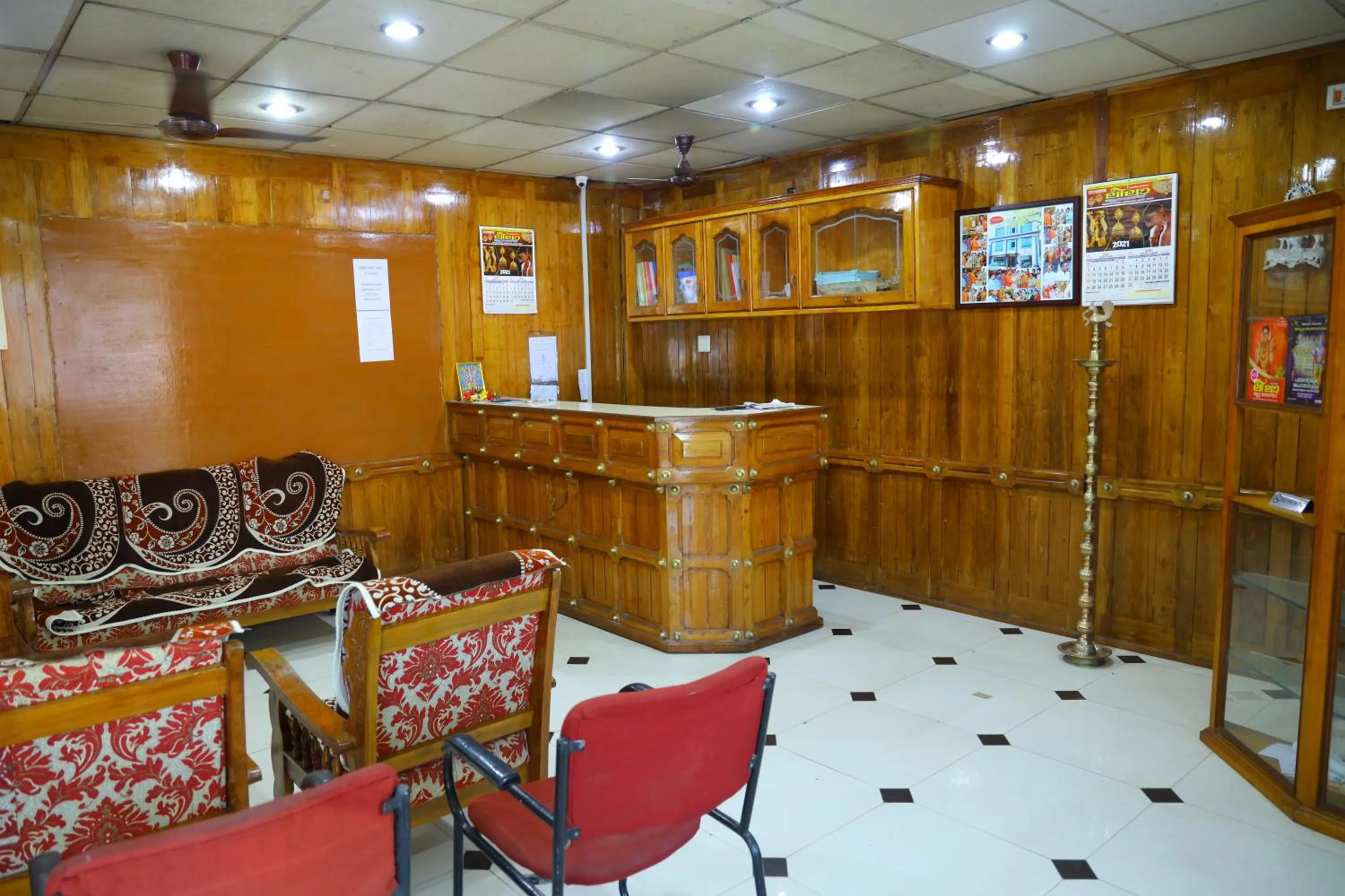 Lobby or reception in Ramanilayam Tourist Home