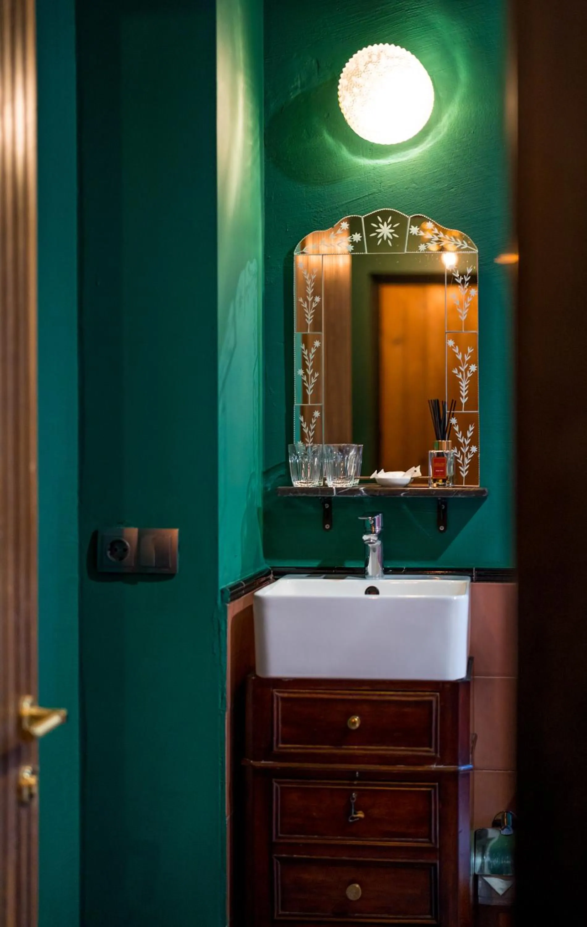 Bathroom in Communal Hotel Telavi