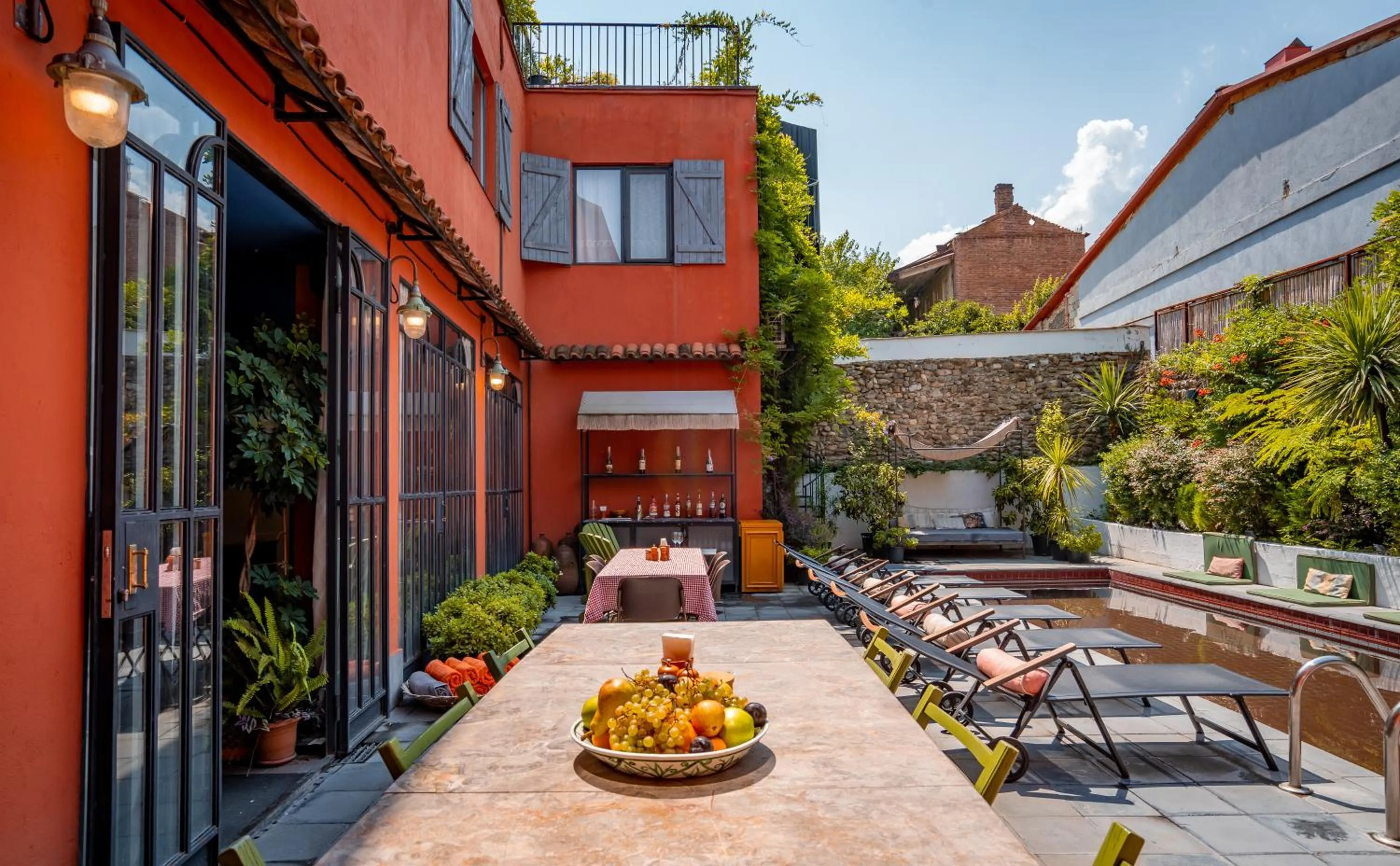 Property building in Communal Hotel Telavi