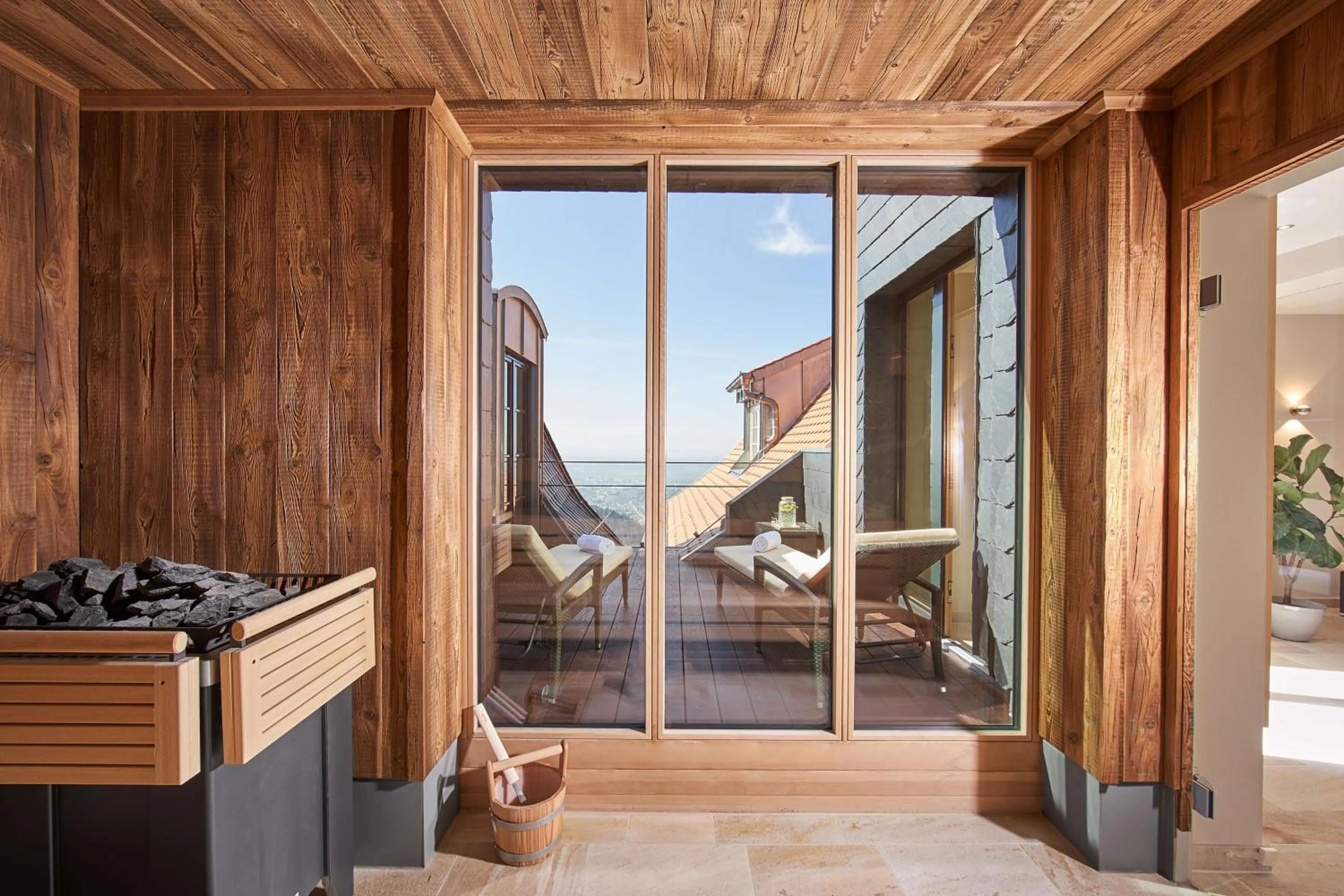 Property building in Berggasthof Königstuhl