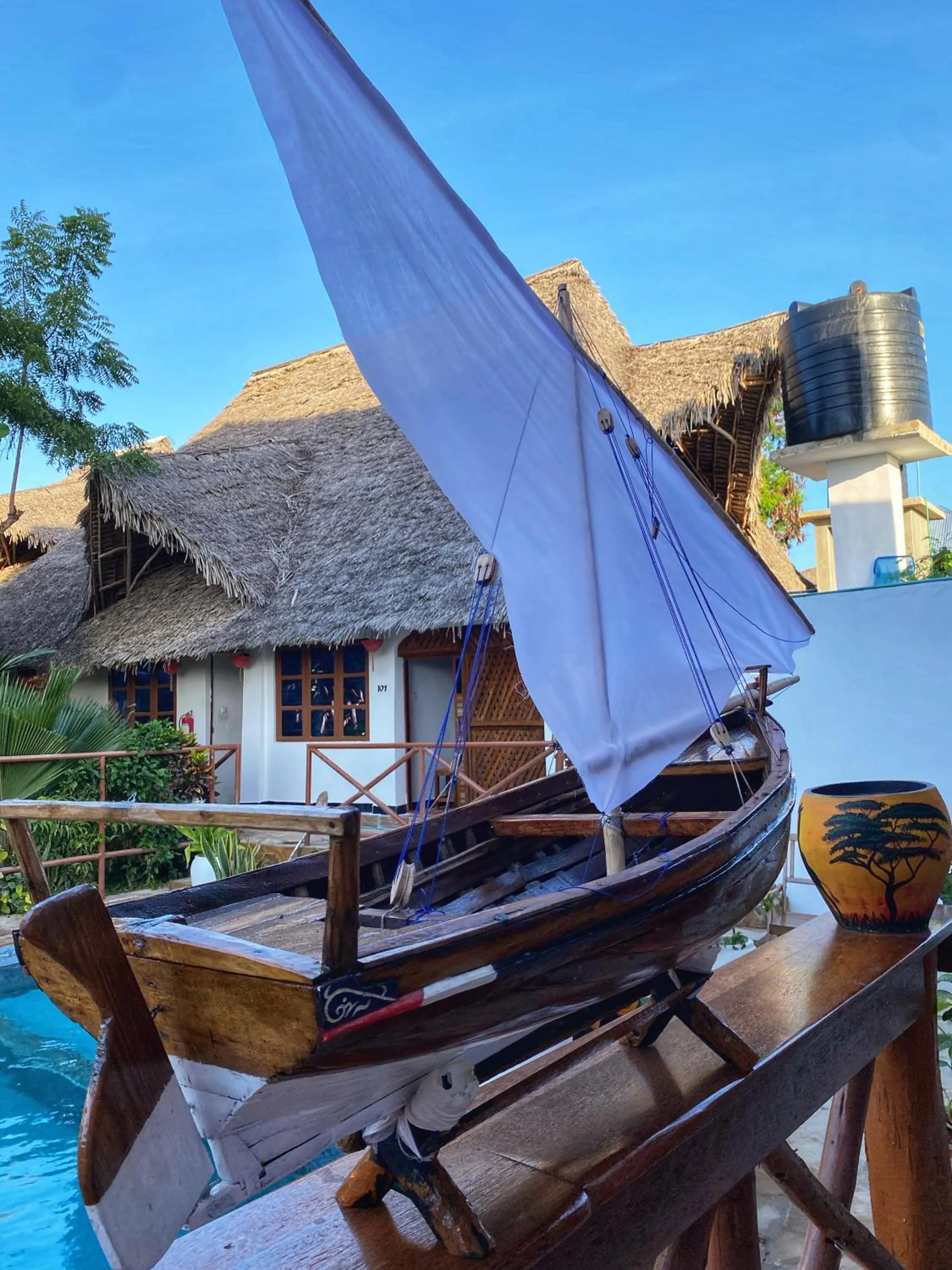 Property building in Utulivu Bungalow