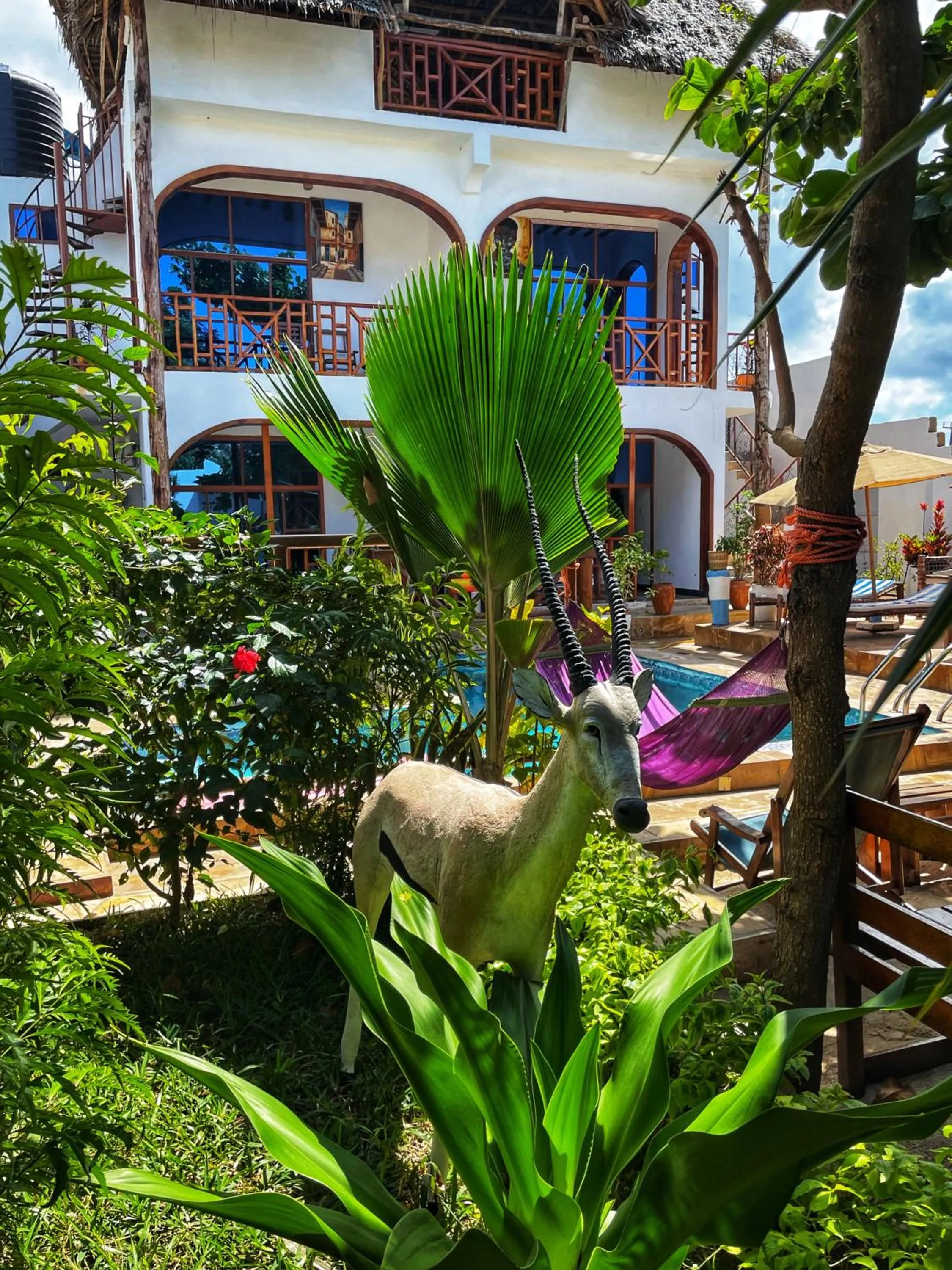 Property building in Utulivu Bungalow