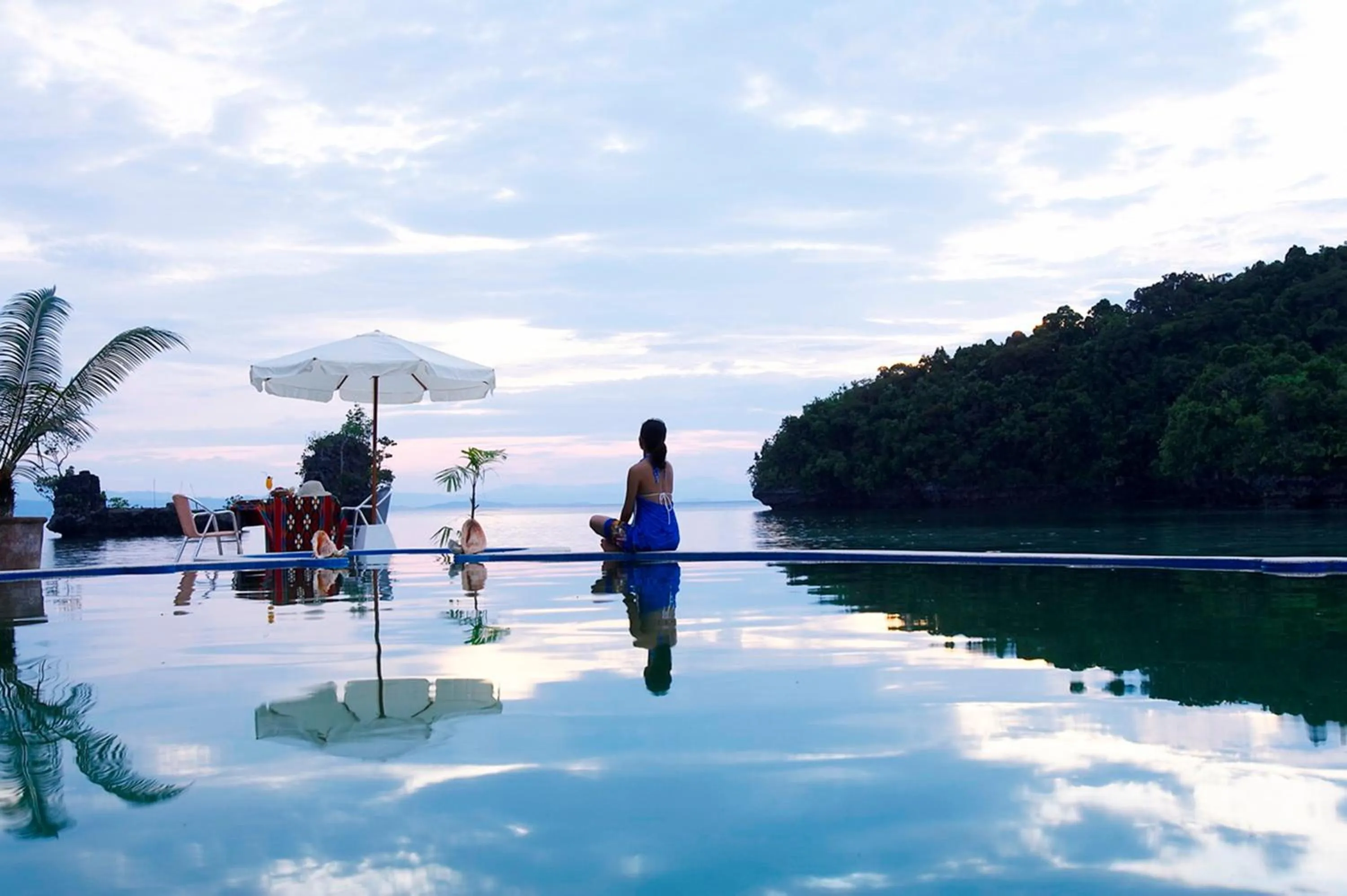 People in Club Tara Island Resort