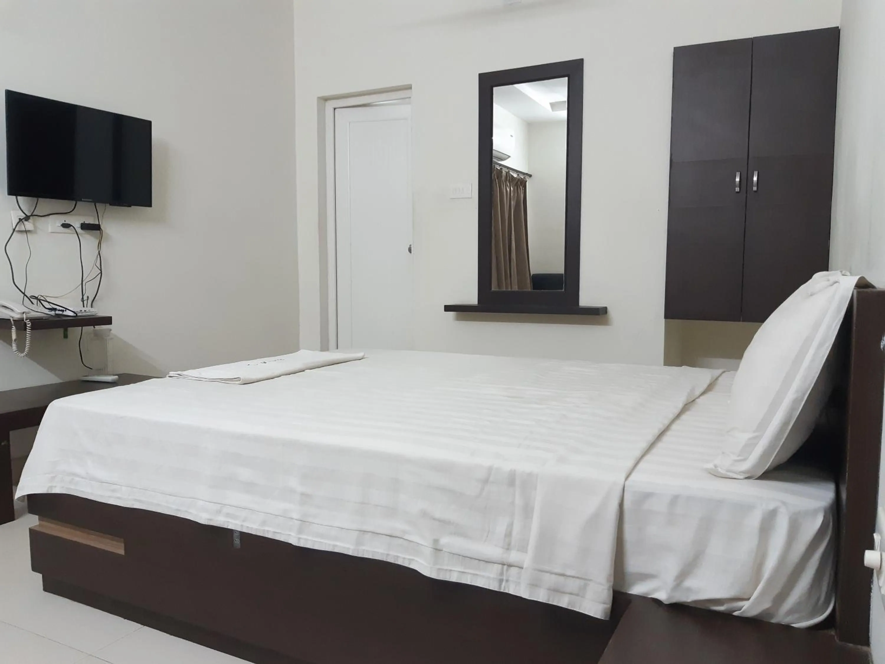 Bed in PPH Living Bhimas