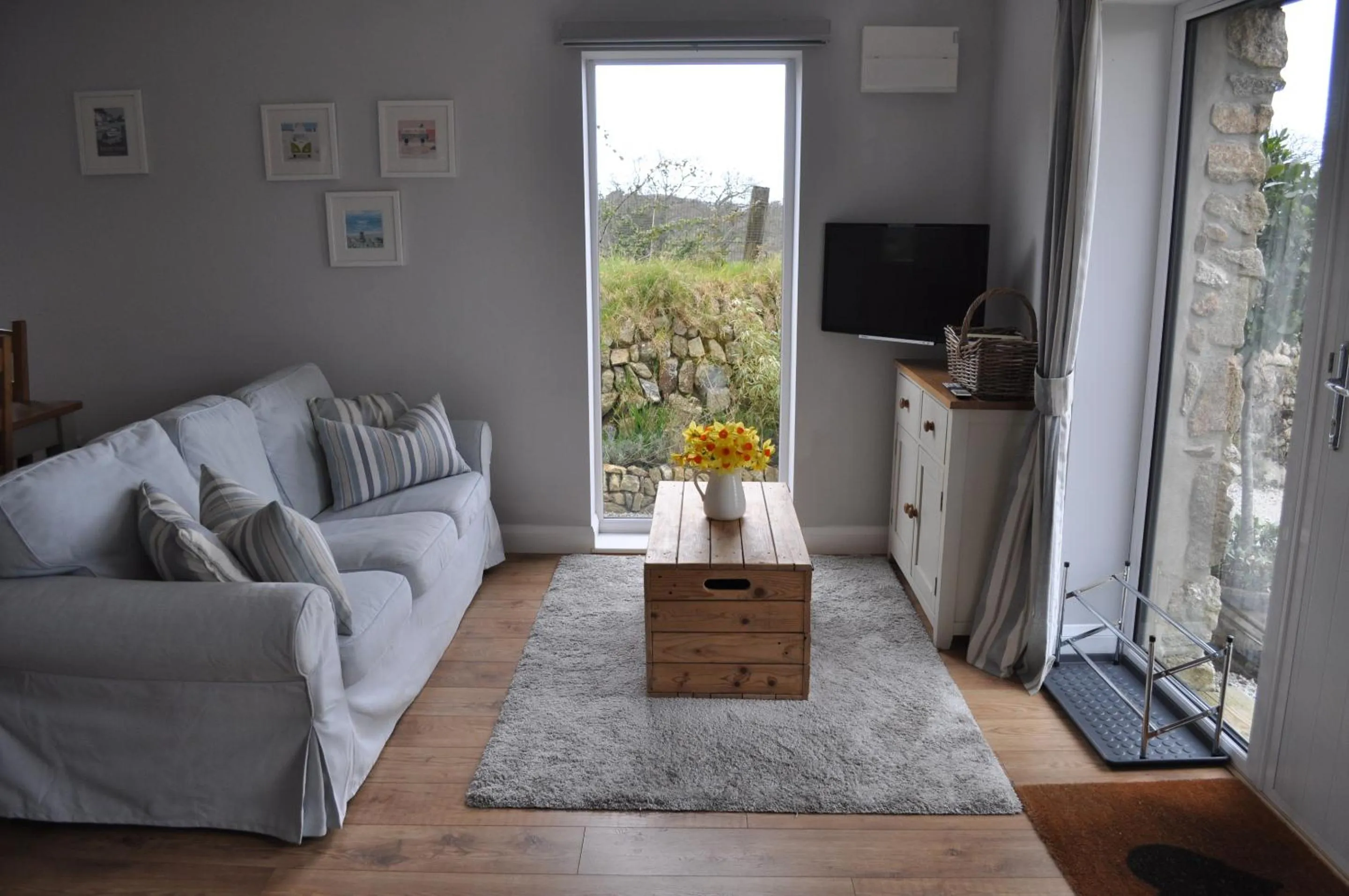 Living room in Morley's