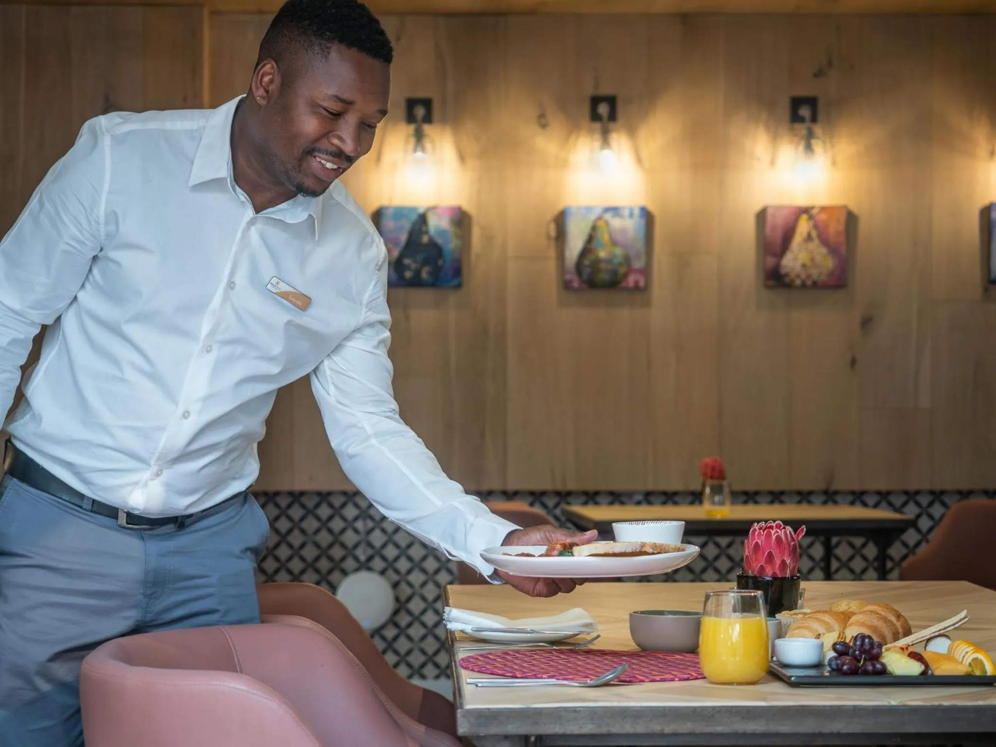 Breakfast in AtholPlace Hotel & Villa