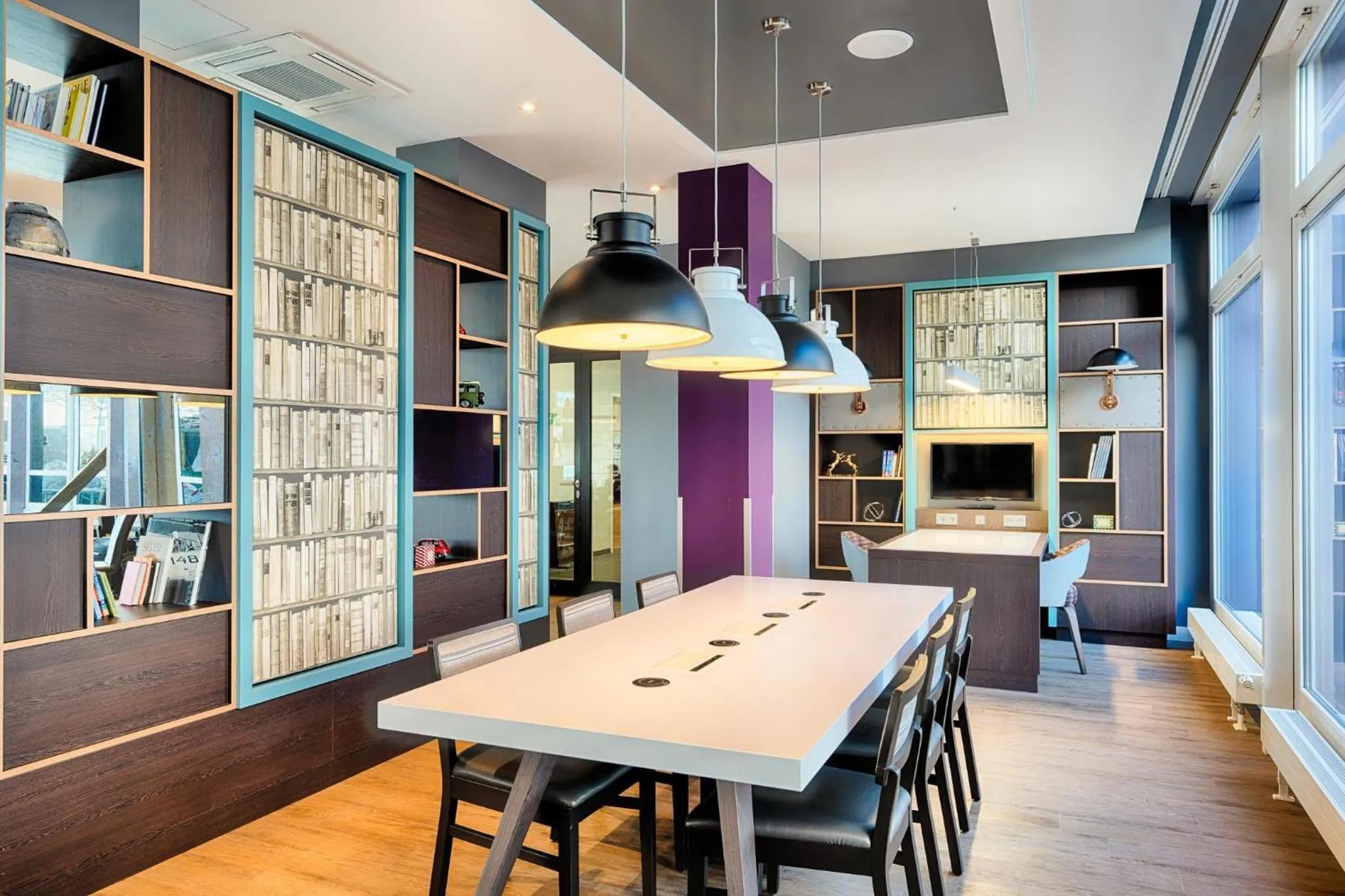 Business facilities in Premier Inn München City Ost