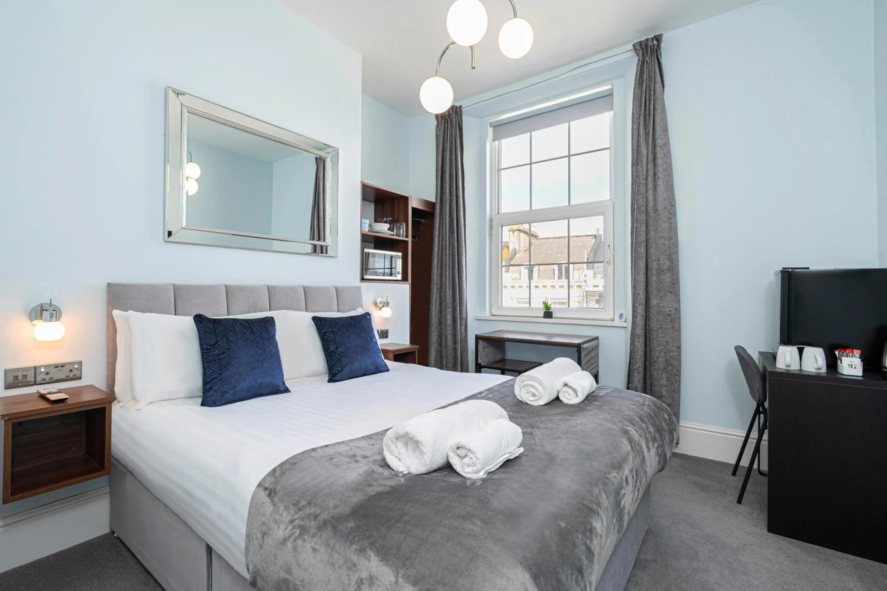 Other, Bed in Ocean Stays by Smart Welcomes