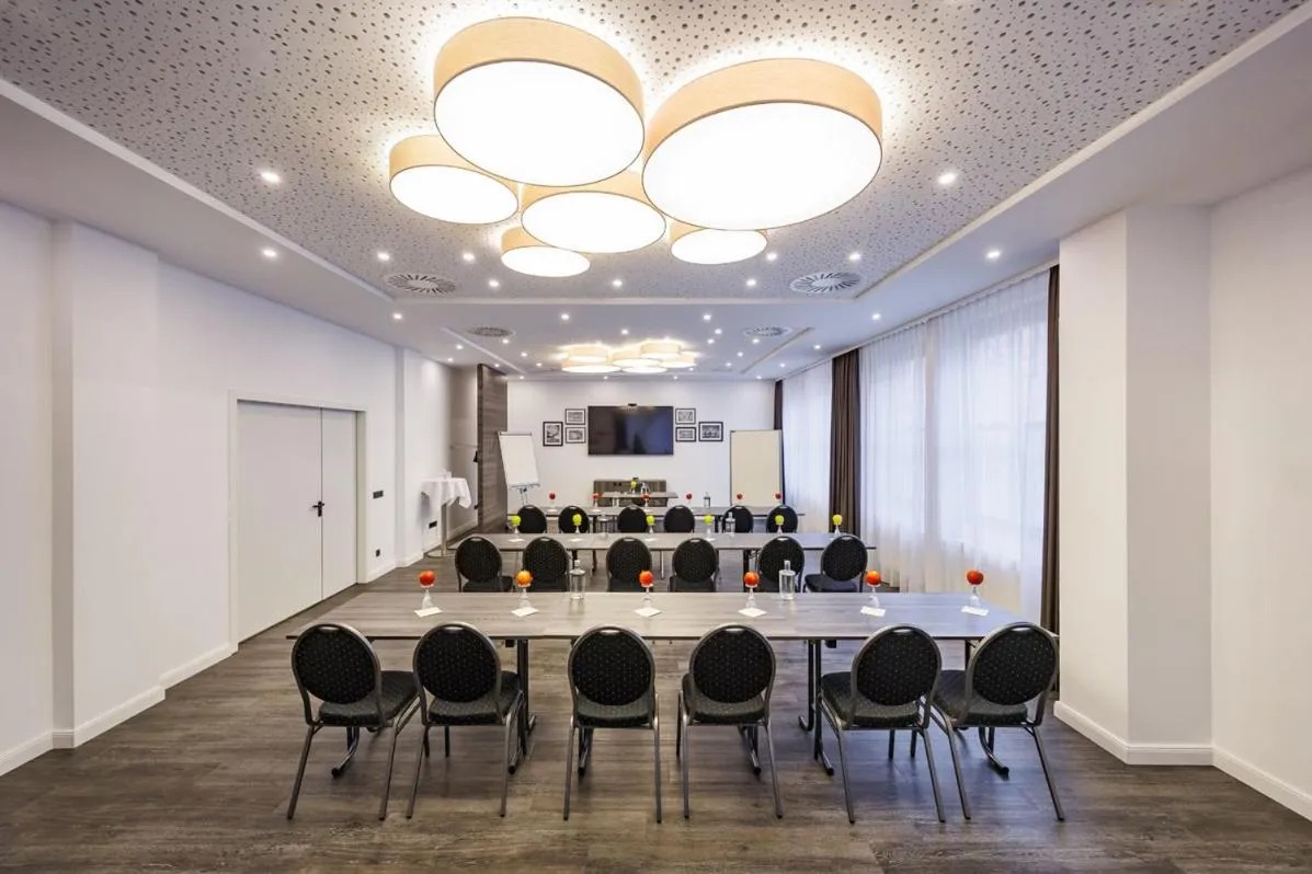 Meeting/conference room in Airporthotel Berlin-Adlershof