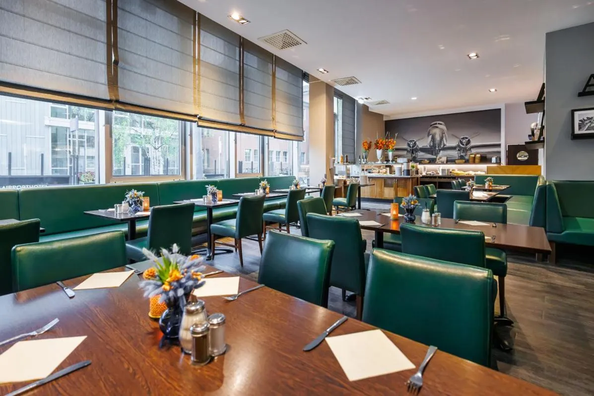 Restaurant/places to eat in Airporthotel Berlin-Adlershof