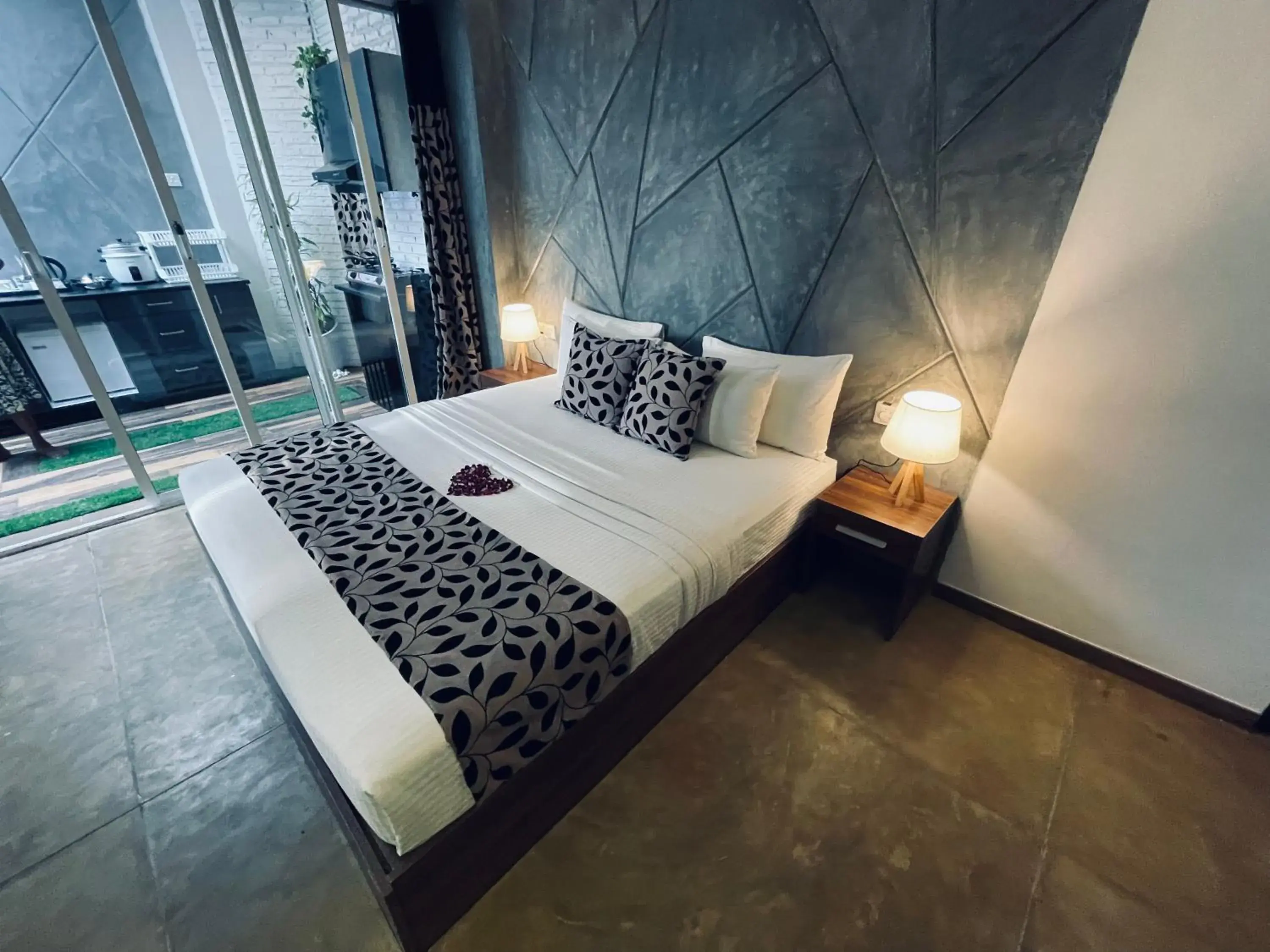 Studio with Spa Bath in 8 Plus Motels Studio with Spa Bath in 8 Plus Motels