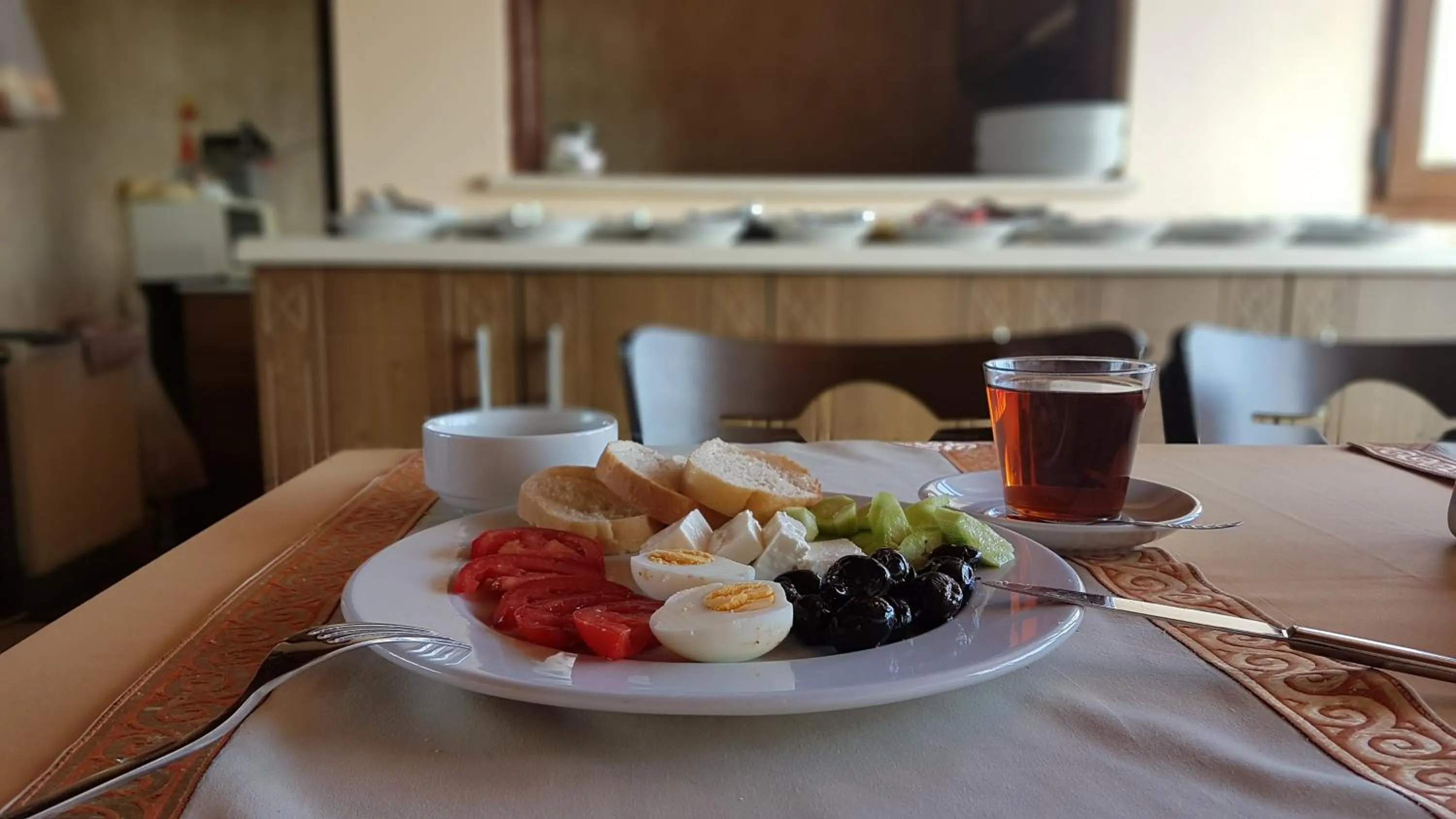 Communal kitchen in Hotel Peninsula