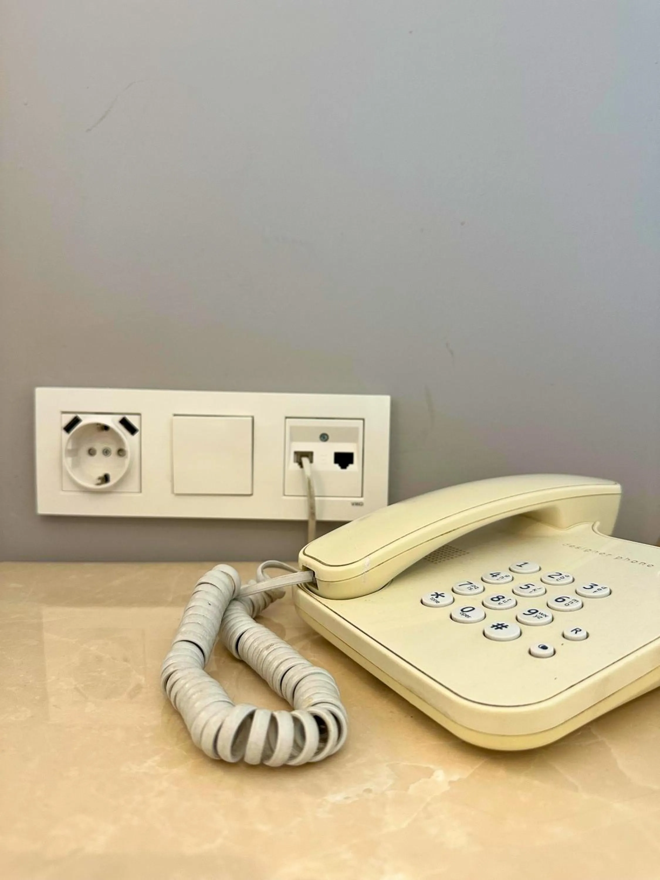 Seating area in Hotel Peninsula