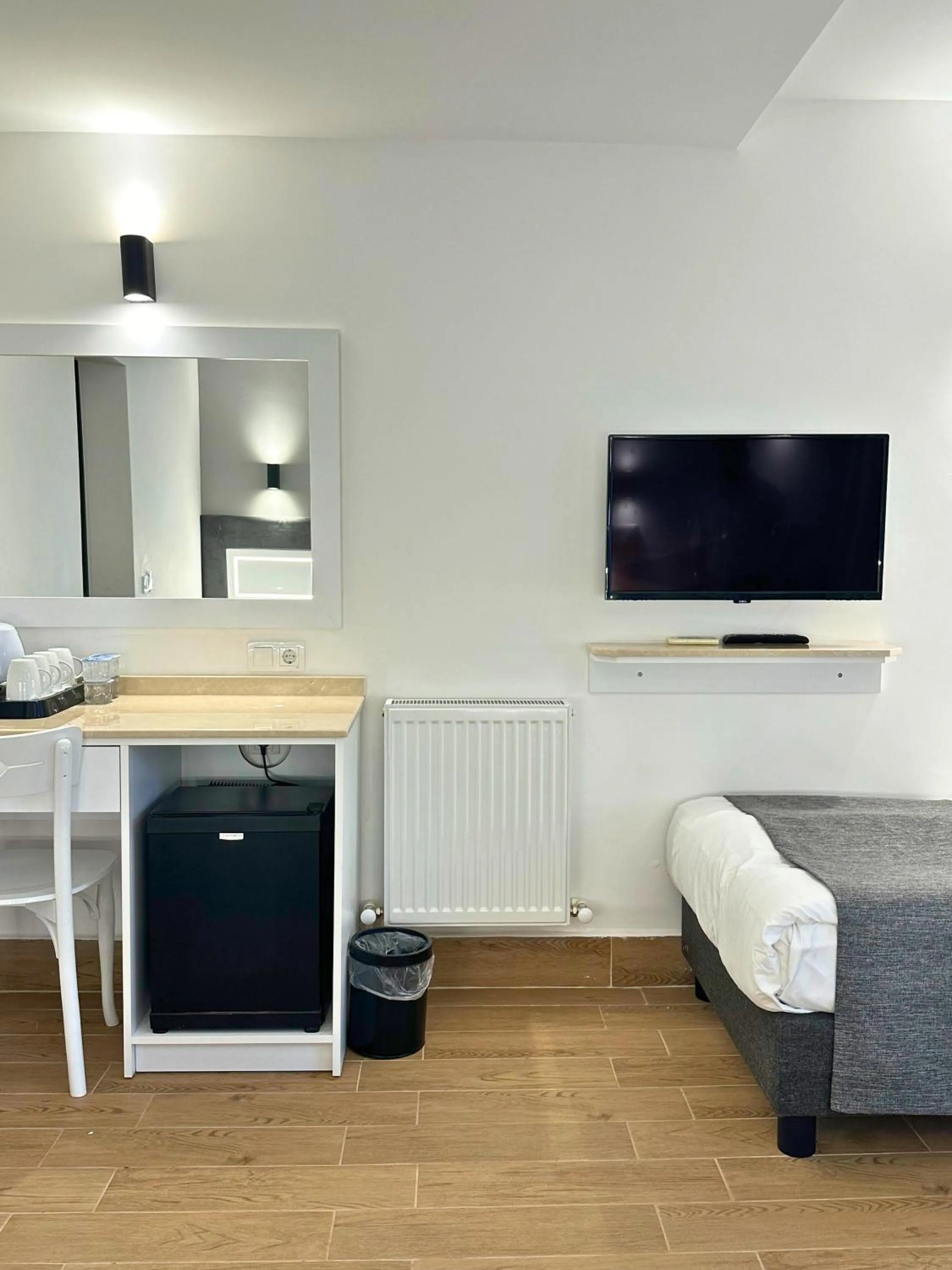 TV and multimedia in Hotel Peninsula