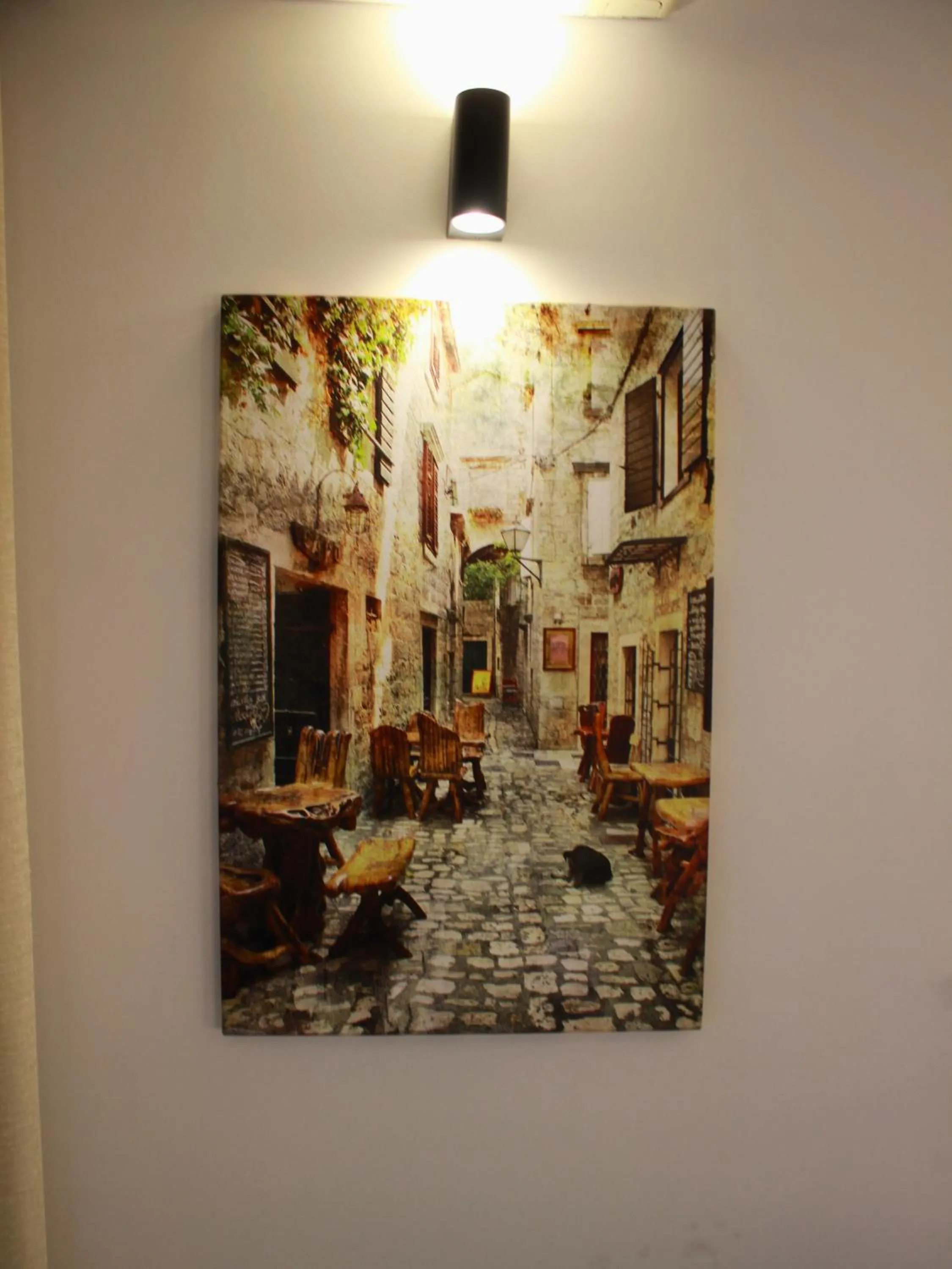 Decorative detail in Hotel Peninsula