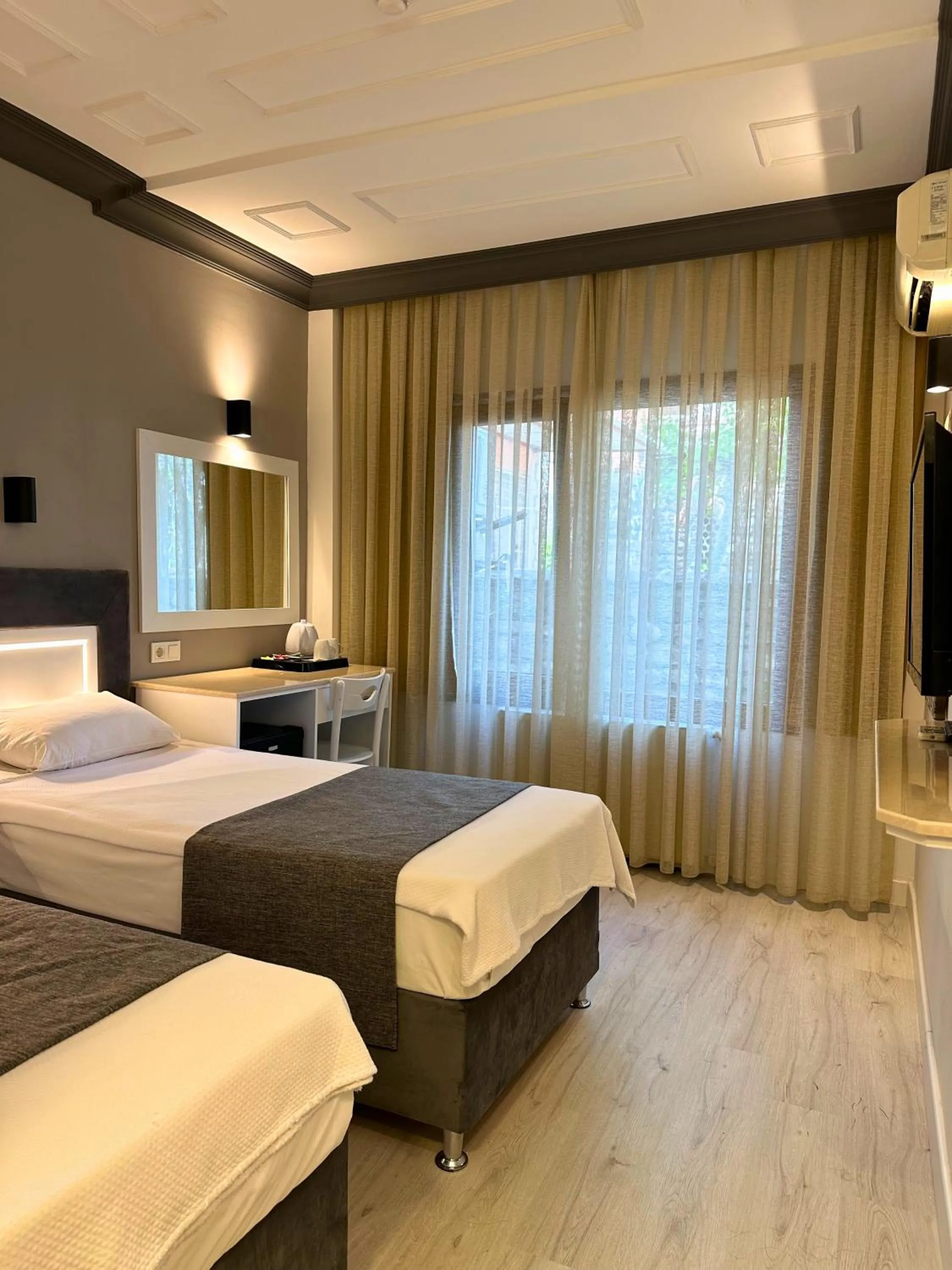 Bed in Hotel Peninsula