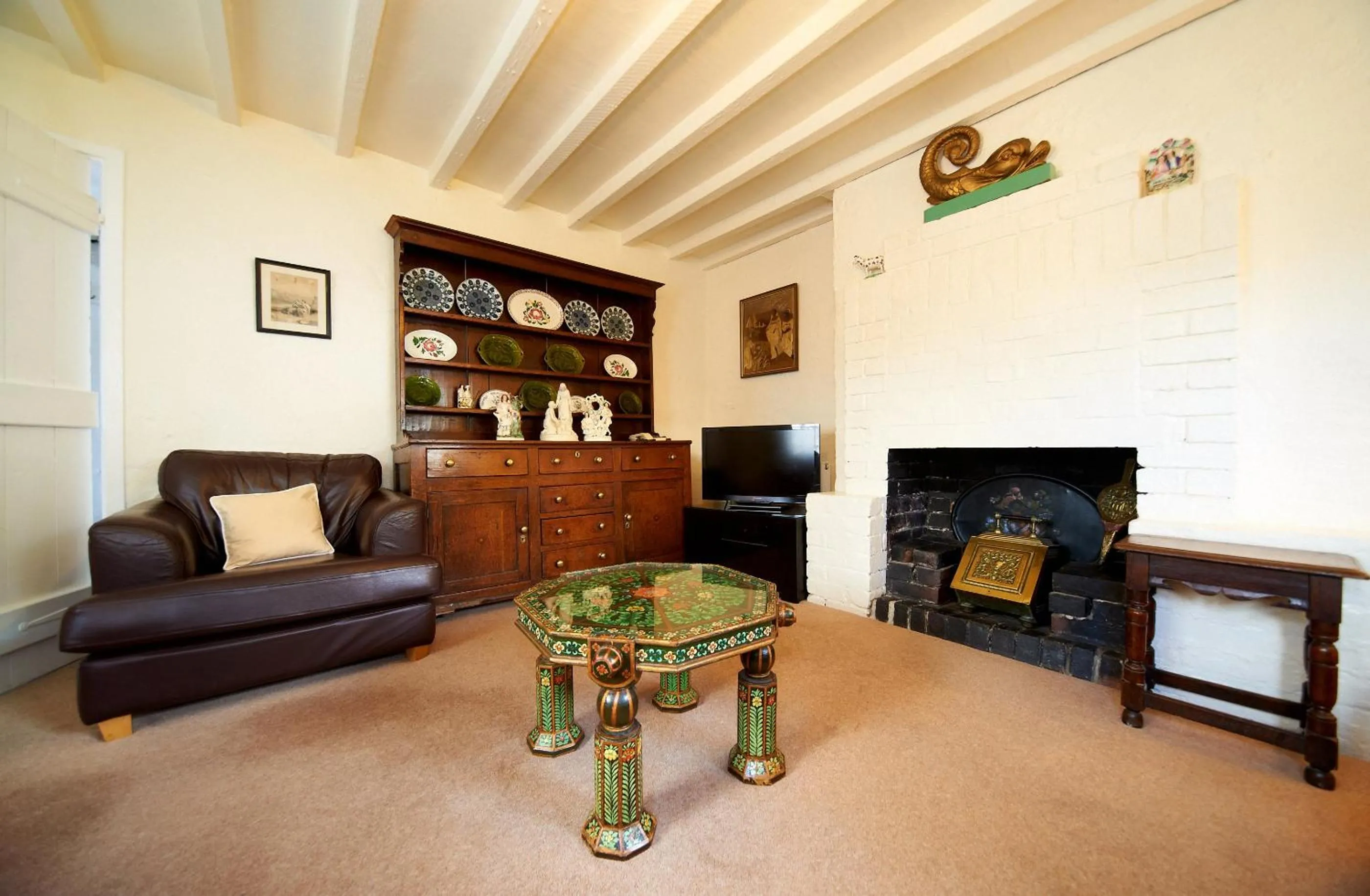 Living room in Portmeirion Village & Castell Deudraeth