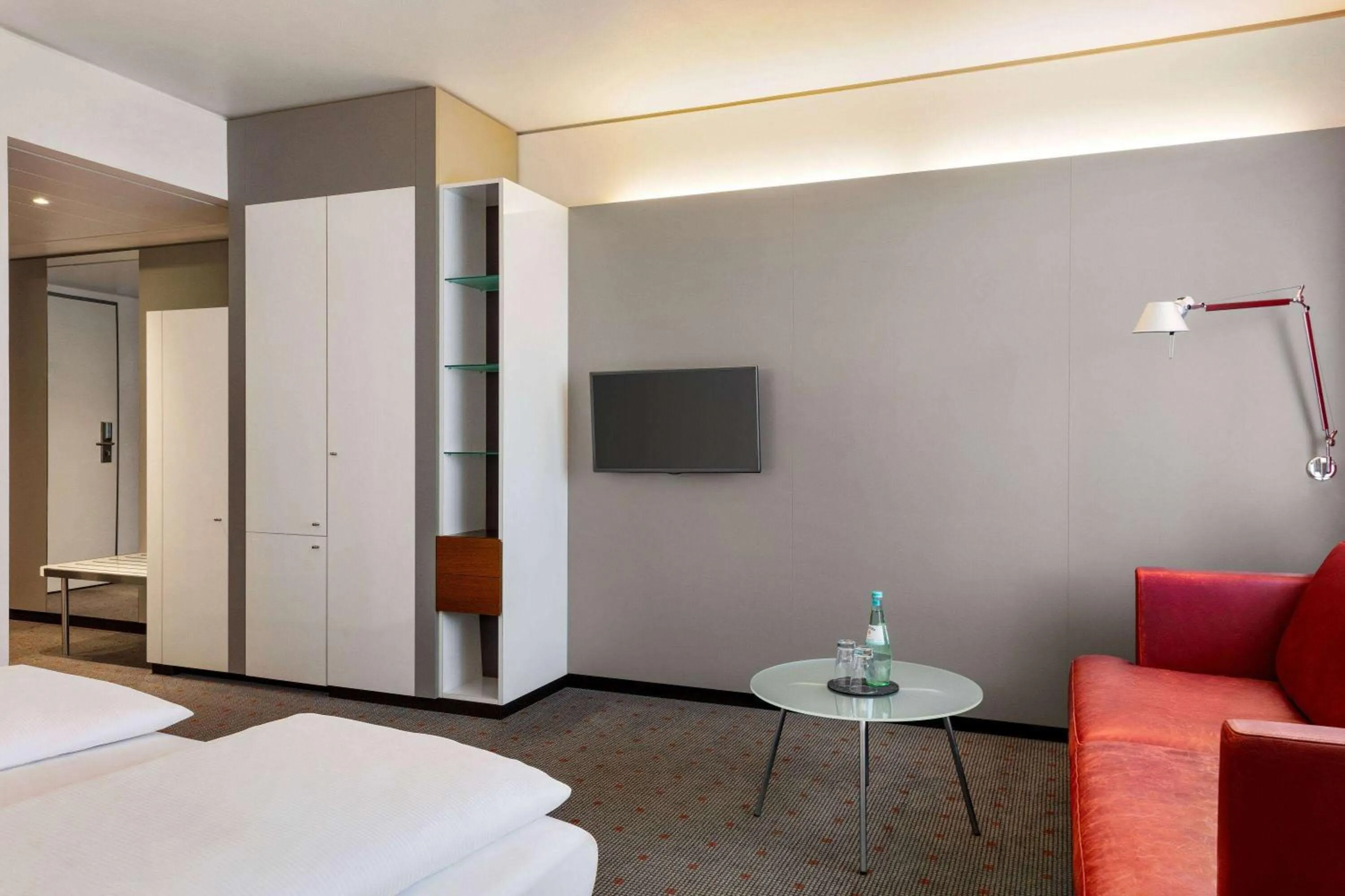 Photo of the whole room, Bed in Vienna House Easy by Wyndham Stuttgart