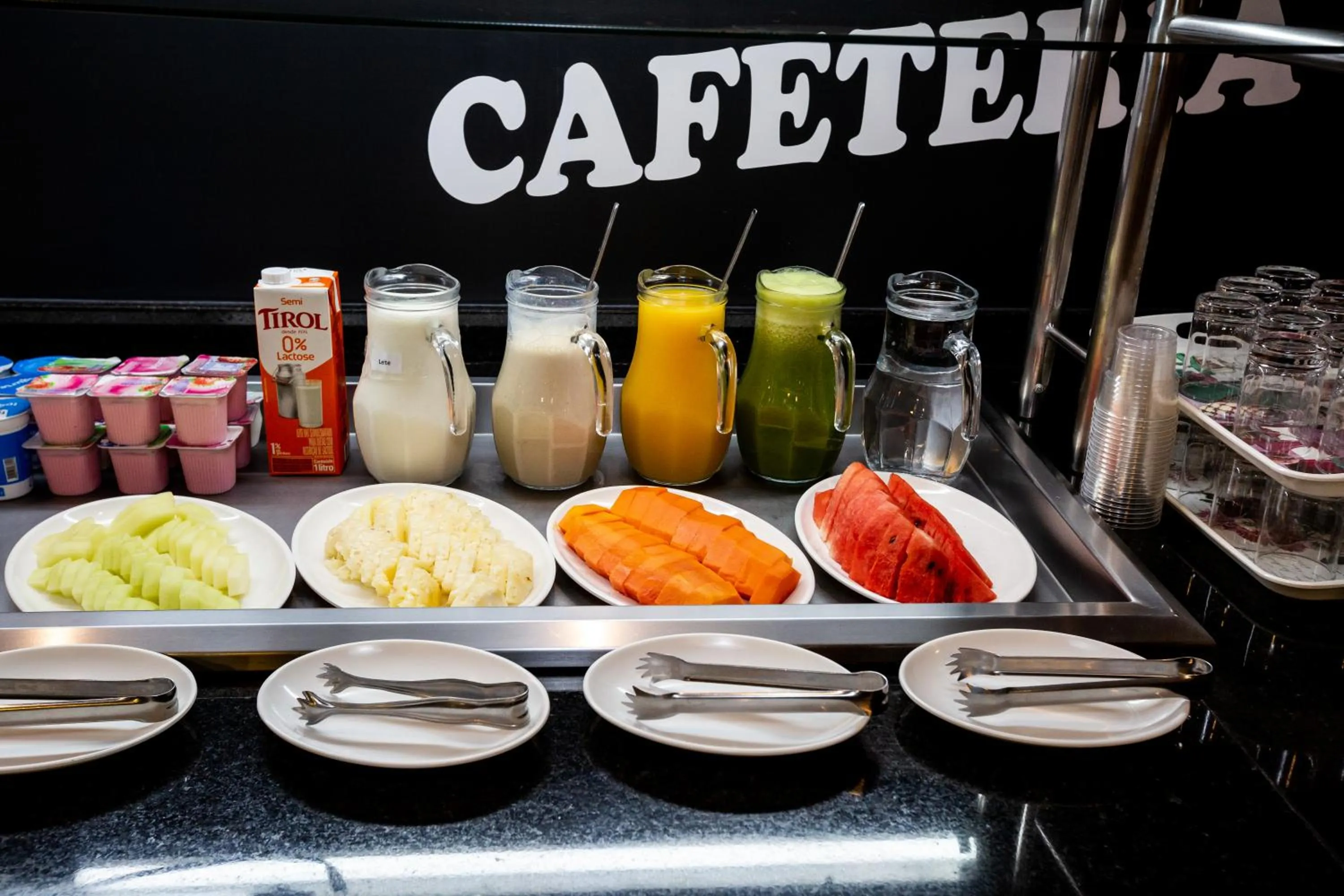 Breakfast in Viale Iguassu Hotel