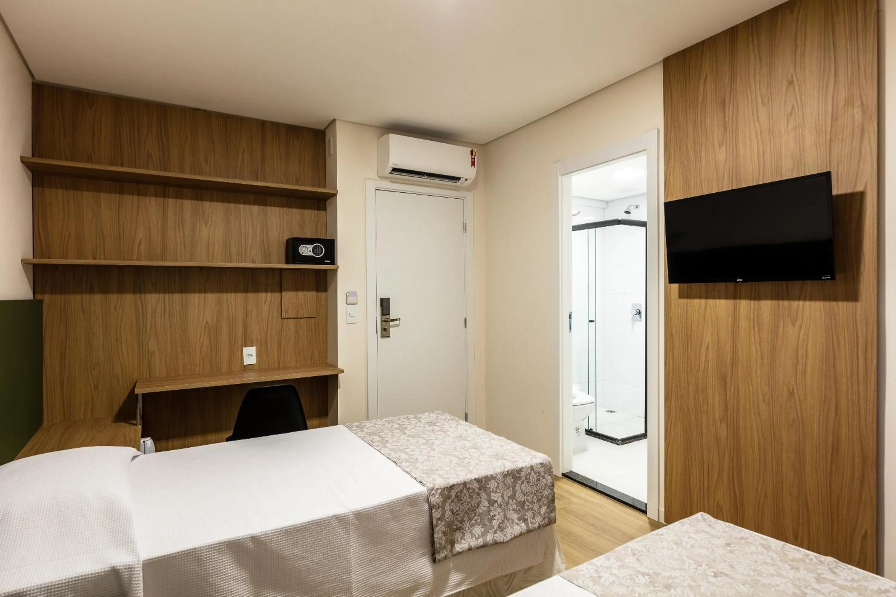 Bed in Viale Iguassu Hotel