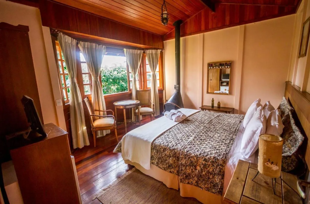 Bedroom, Bed in POUSADA APOEMA PETRÓPOLIS-Rj