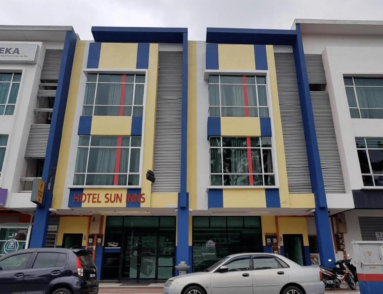 Property building in Sun Inns Hotel Ayer Keroh