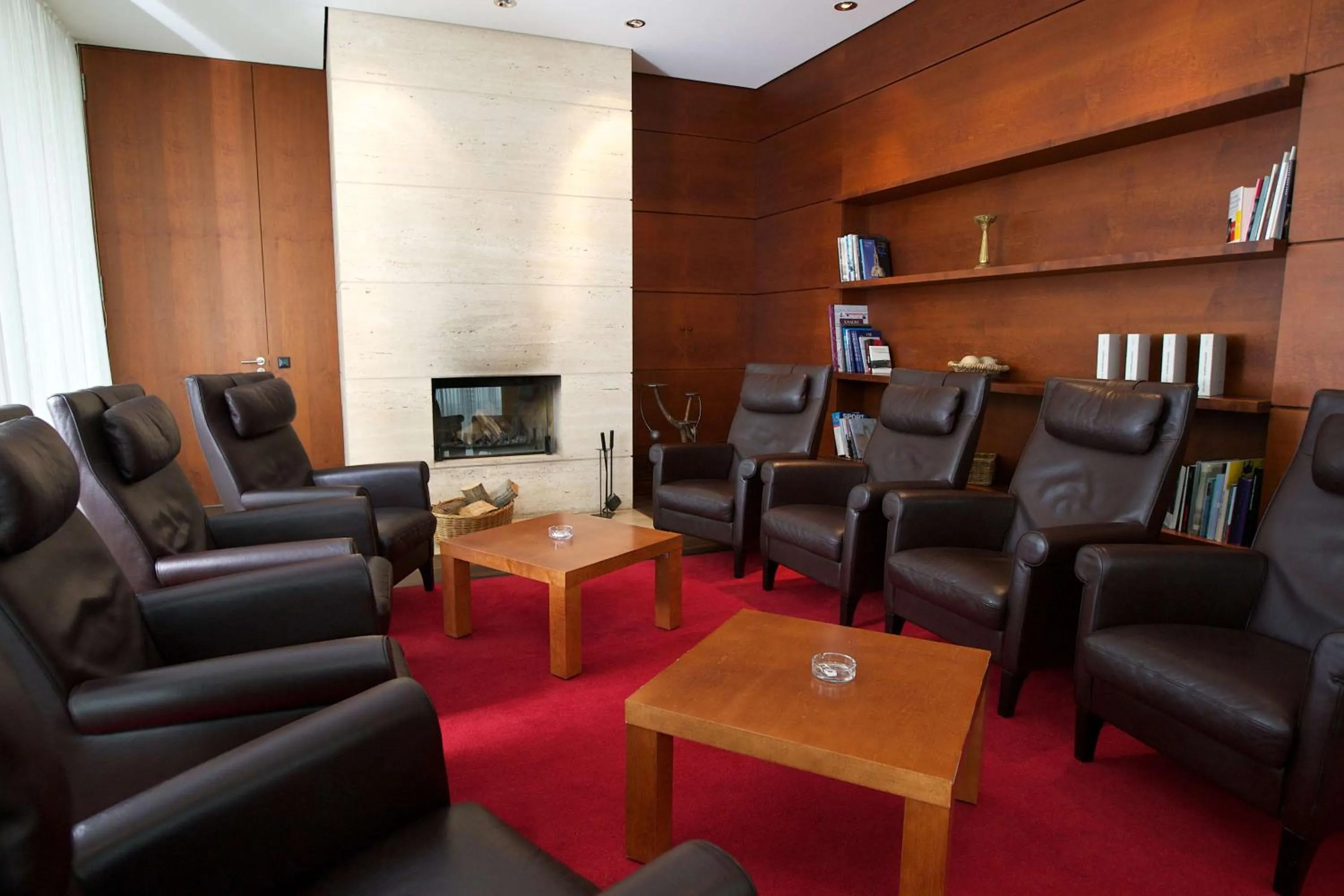 Lounge or bar in rugs Hotel am Schlosspark Lichtenwalde