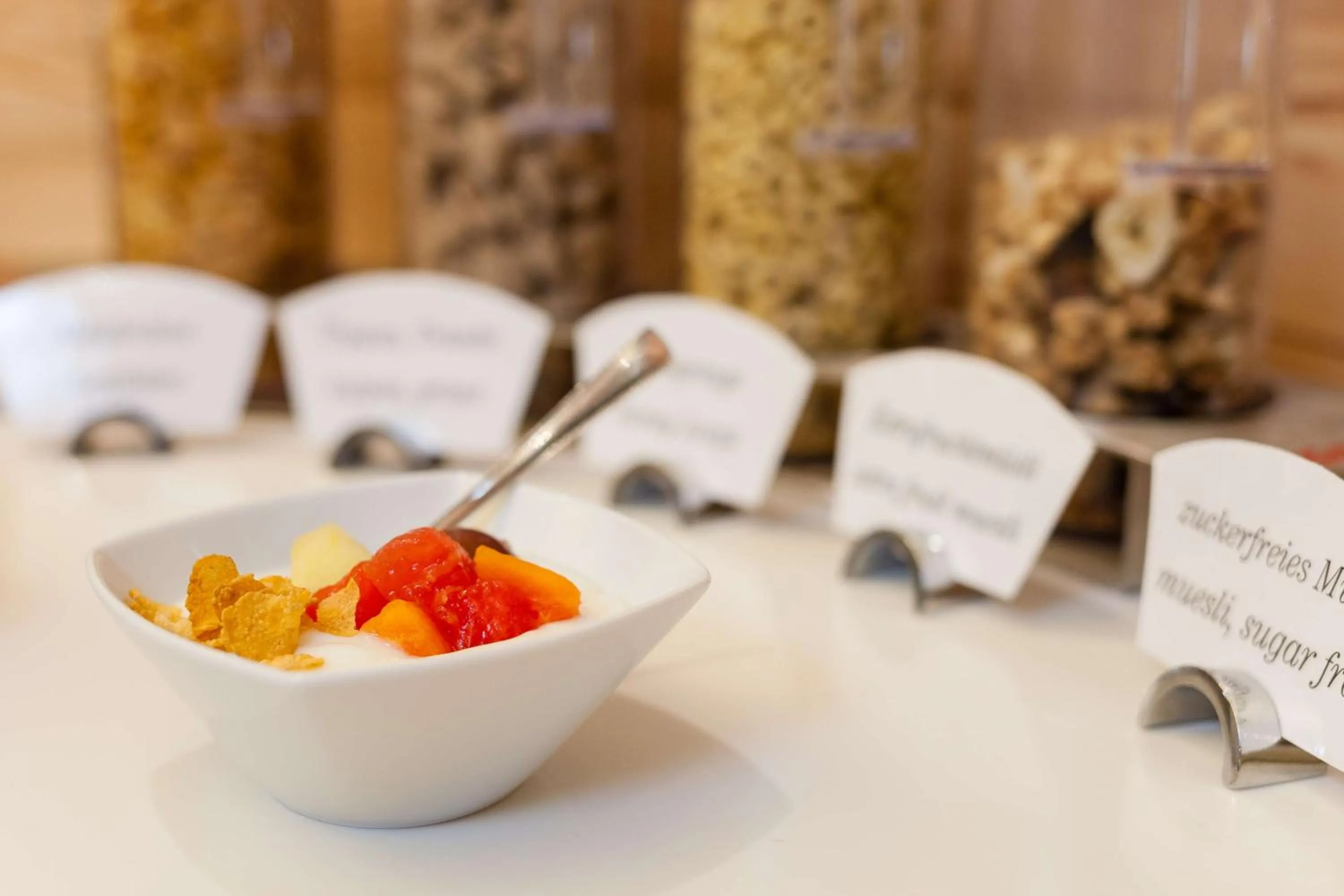 Restaurant/places to eat in rugs Hotel am Schlosspark Lichtenwalde