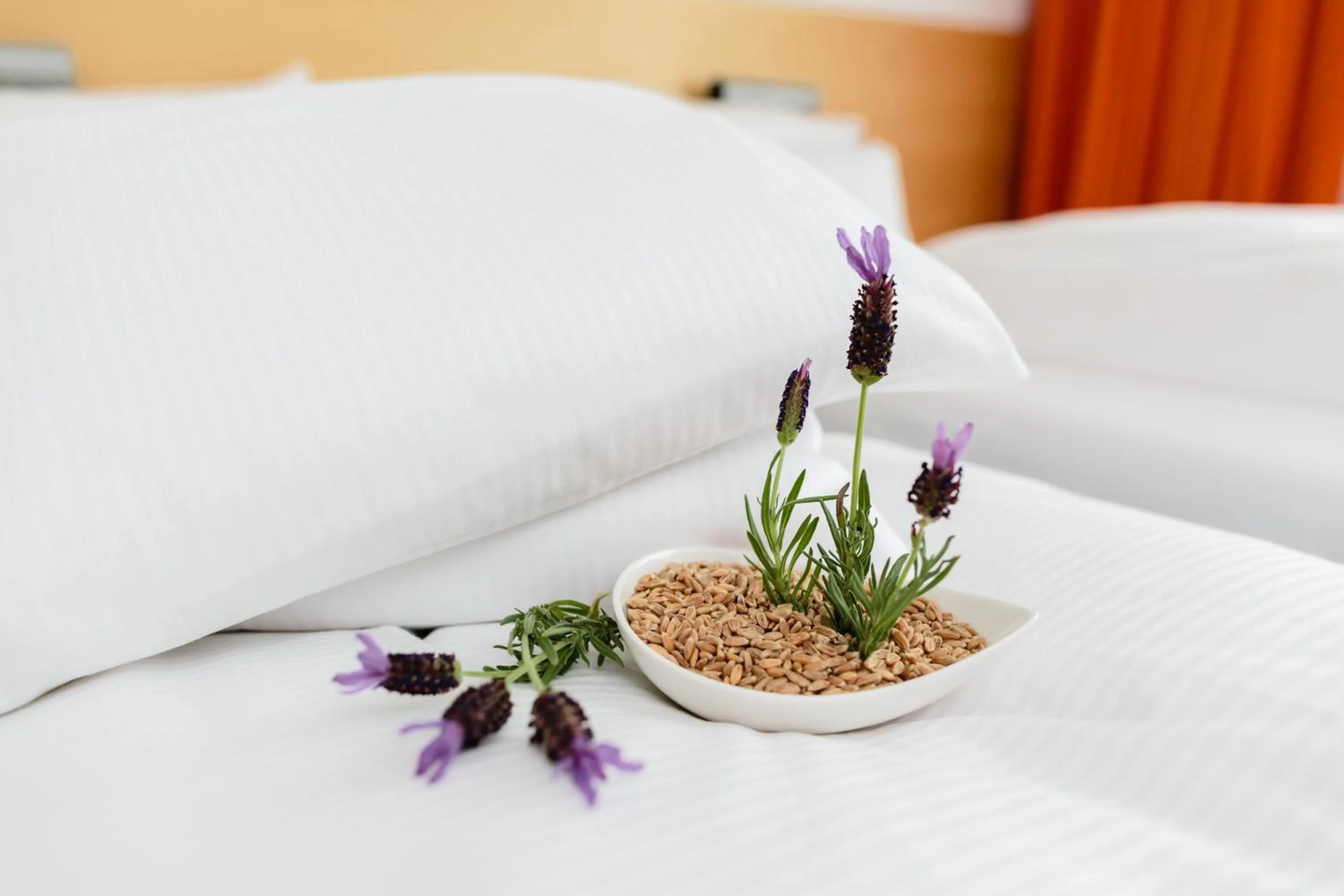 Bed in rugs Hotel am Schlosspark Lichtenwalde