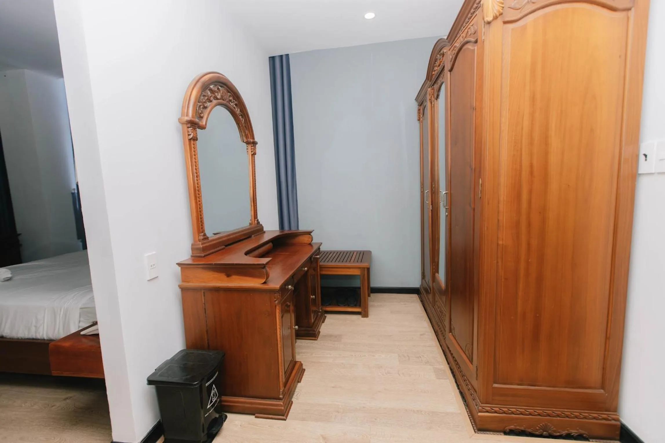 Seating area in Cali Hotel Quy Nhơn