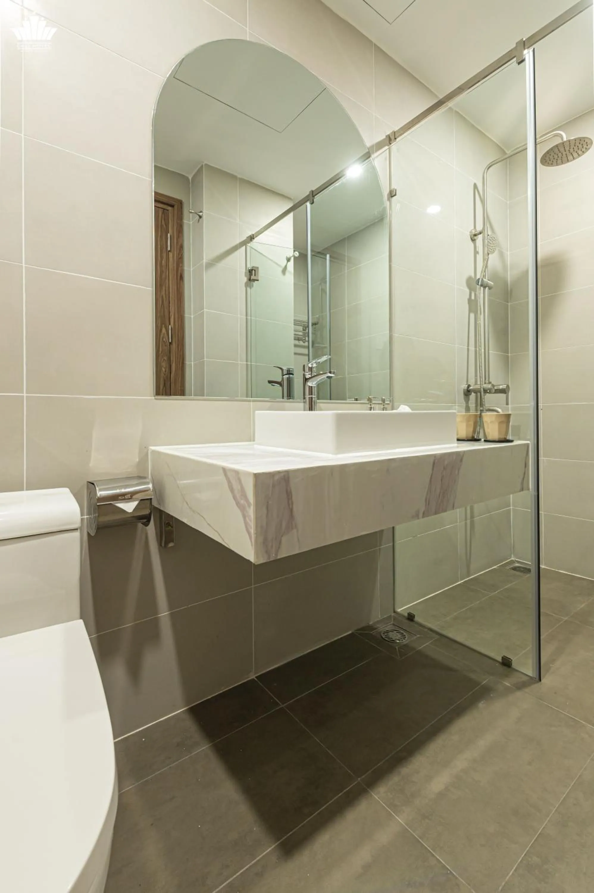 Shower in Cali Hotel Quy Nhơn